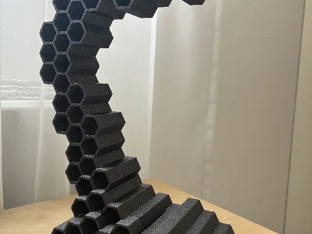 Honeycomb headphone stand V2