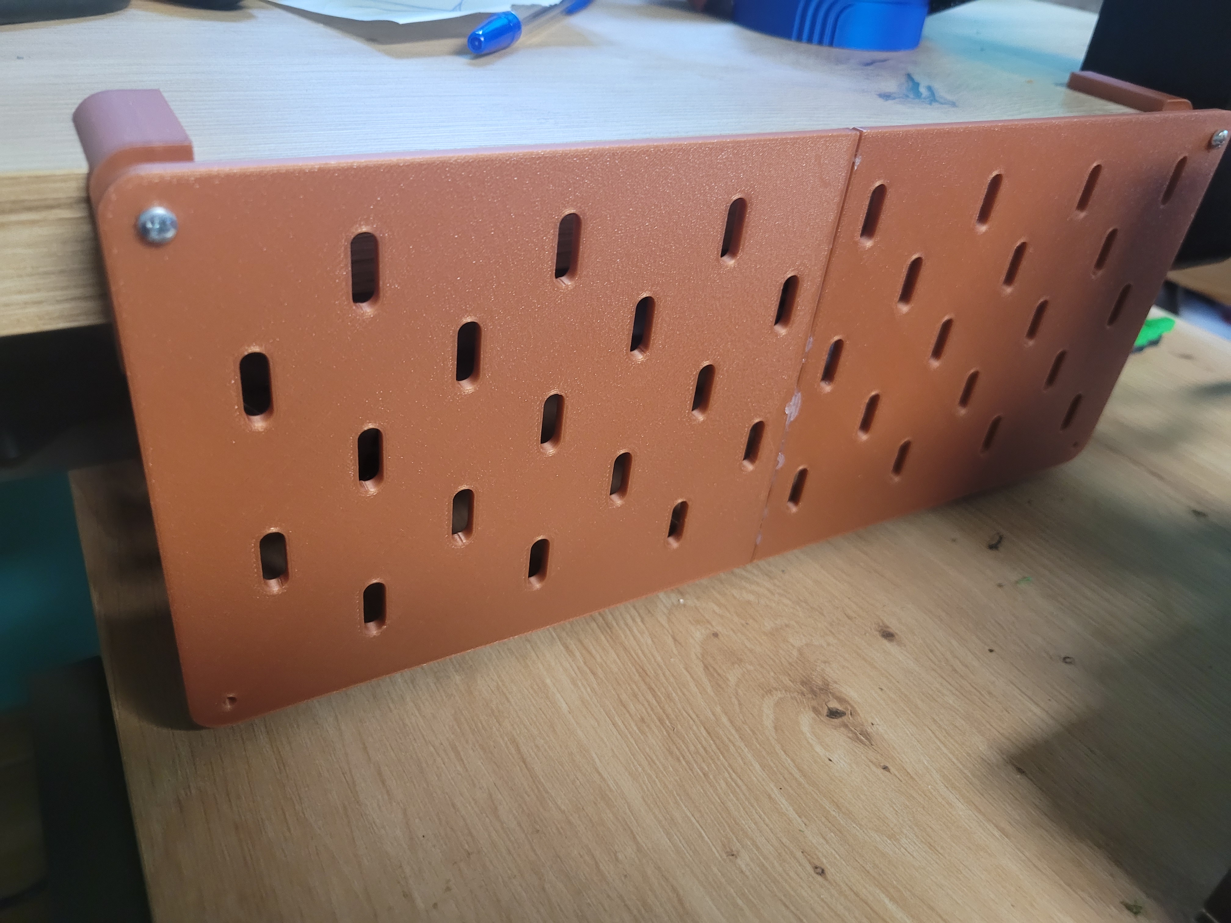 Stolni ikea skadis/Desktop ikea skadis — miniatura 5