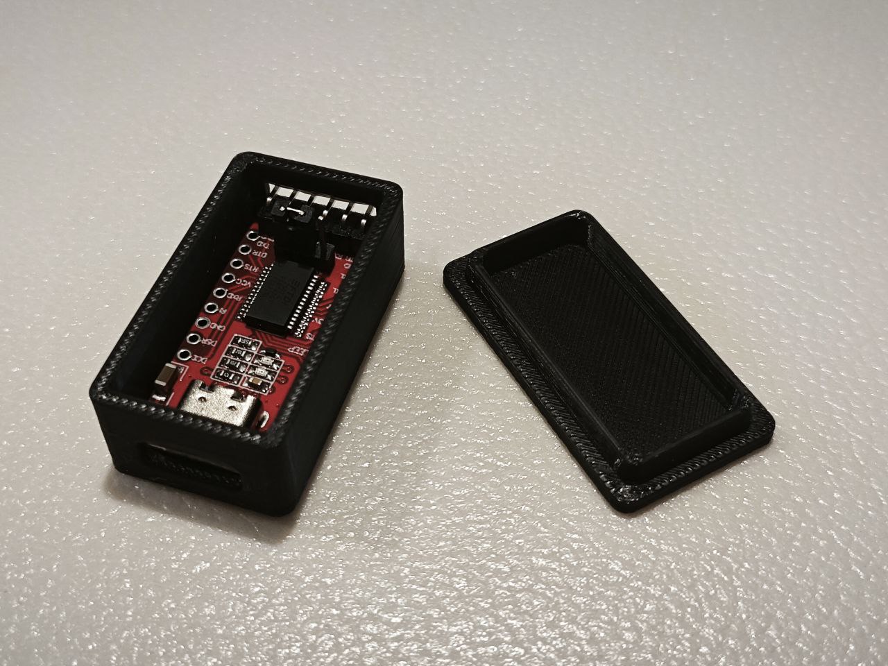 FT232RL snap-fit case