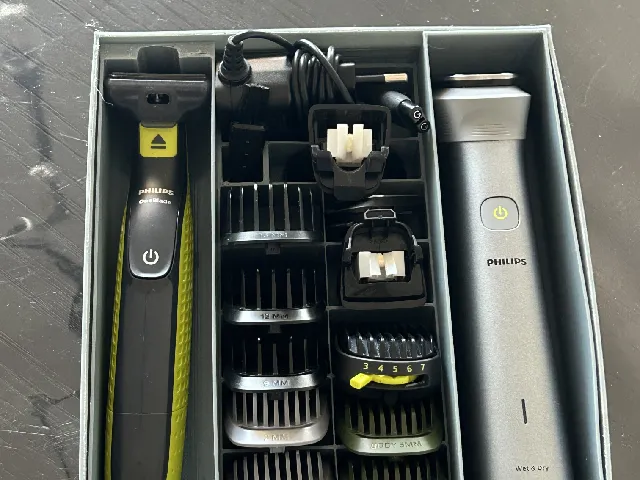 Travel case for your Philips trimmers