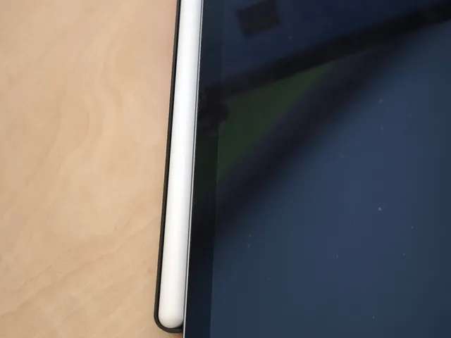 Apple pencil holder