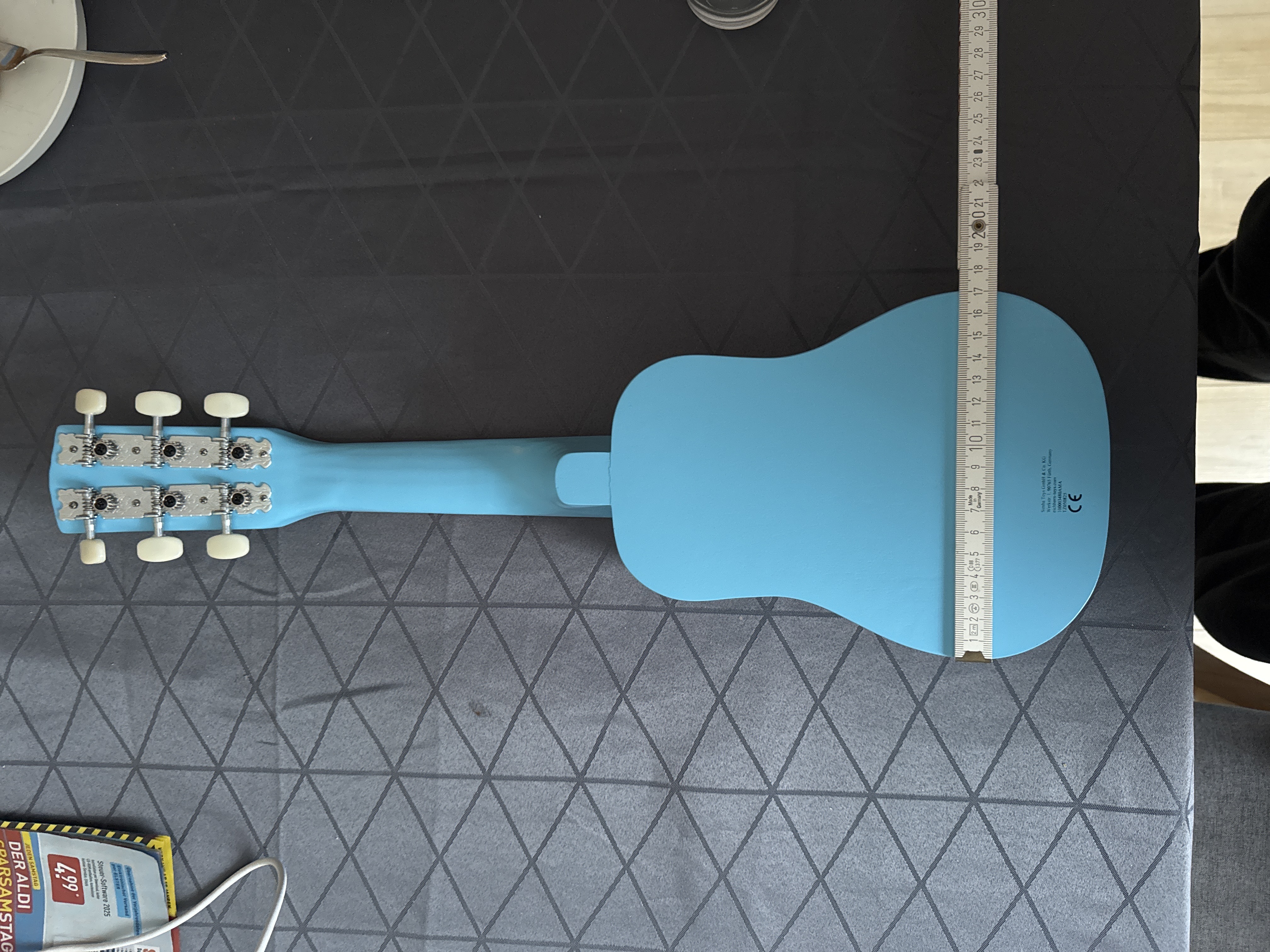 Miniatura 4 do modelo 3D Ukulele stand