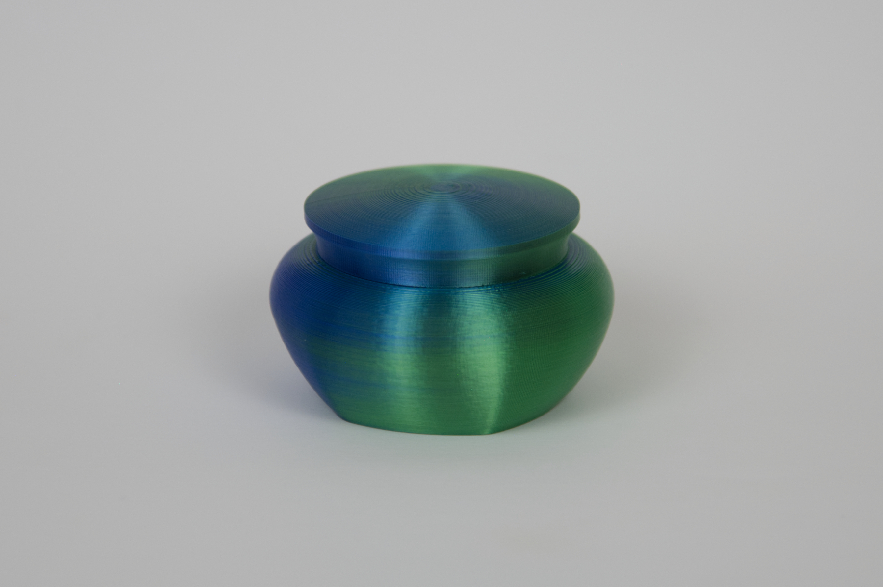 Miniatura 2 do modelo 3D Small Lidded Container