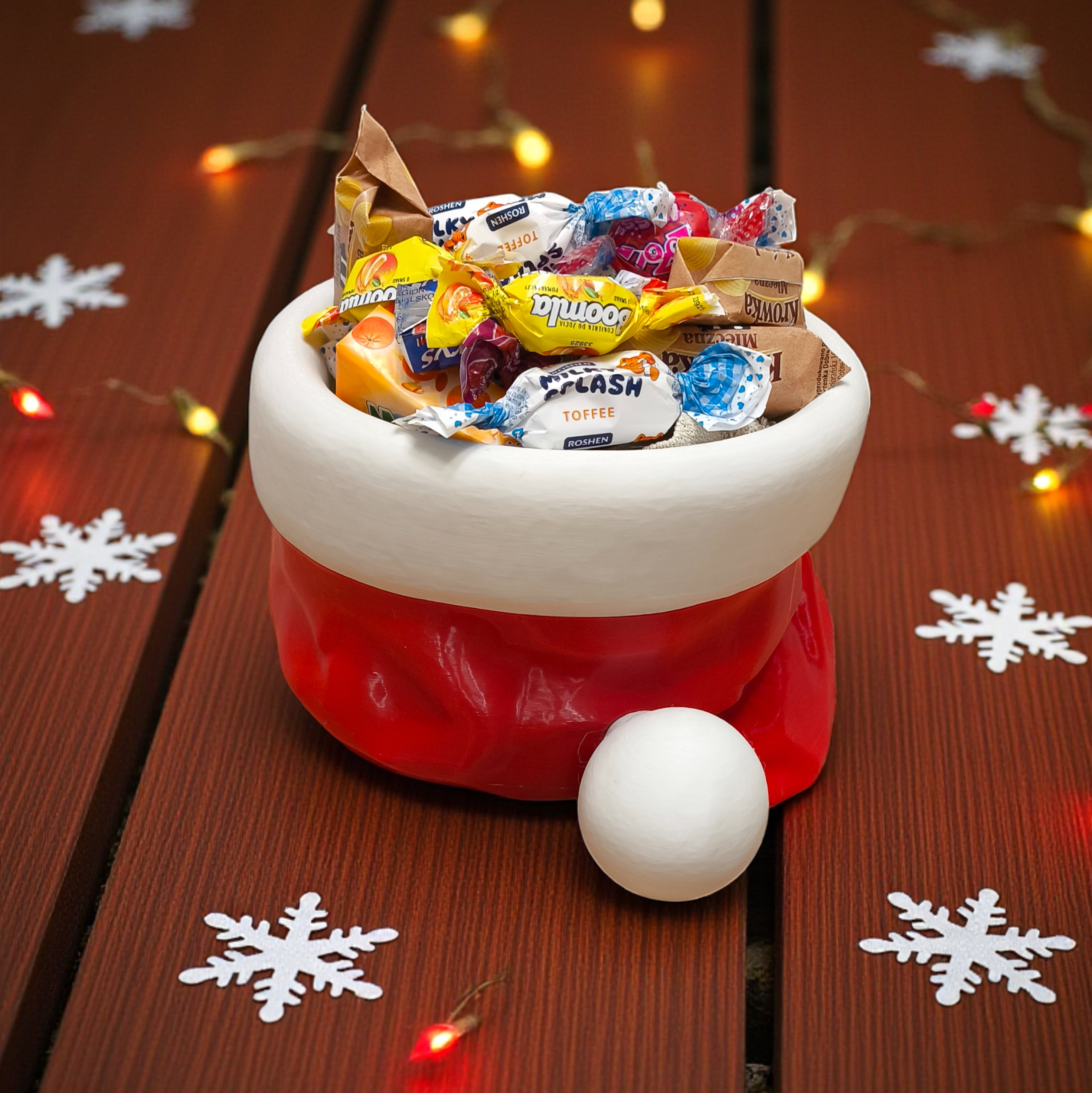 Santa Hat Bowl: Festive Candy and Trinket Holder