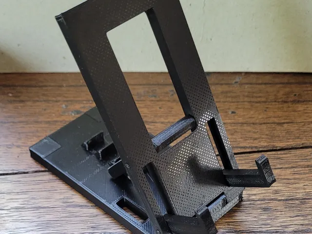 Folding Phone Stand - Print Ready