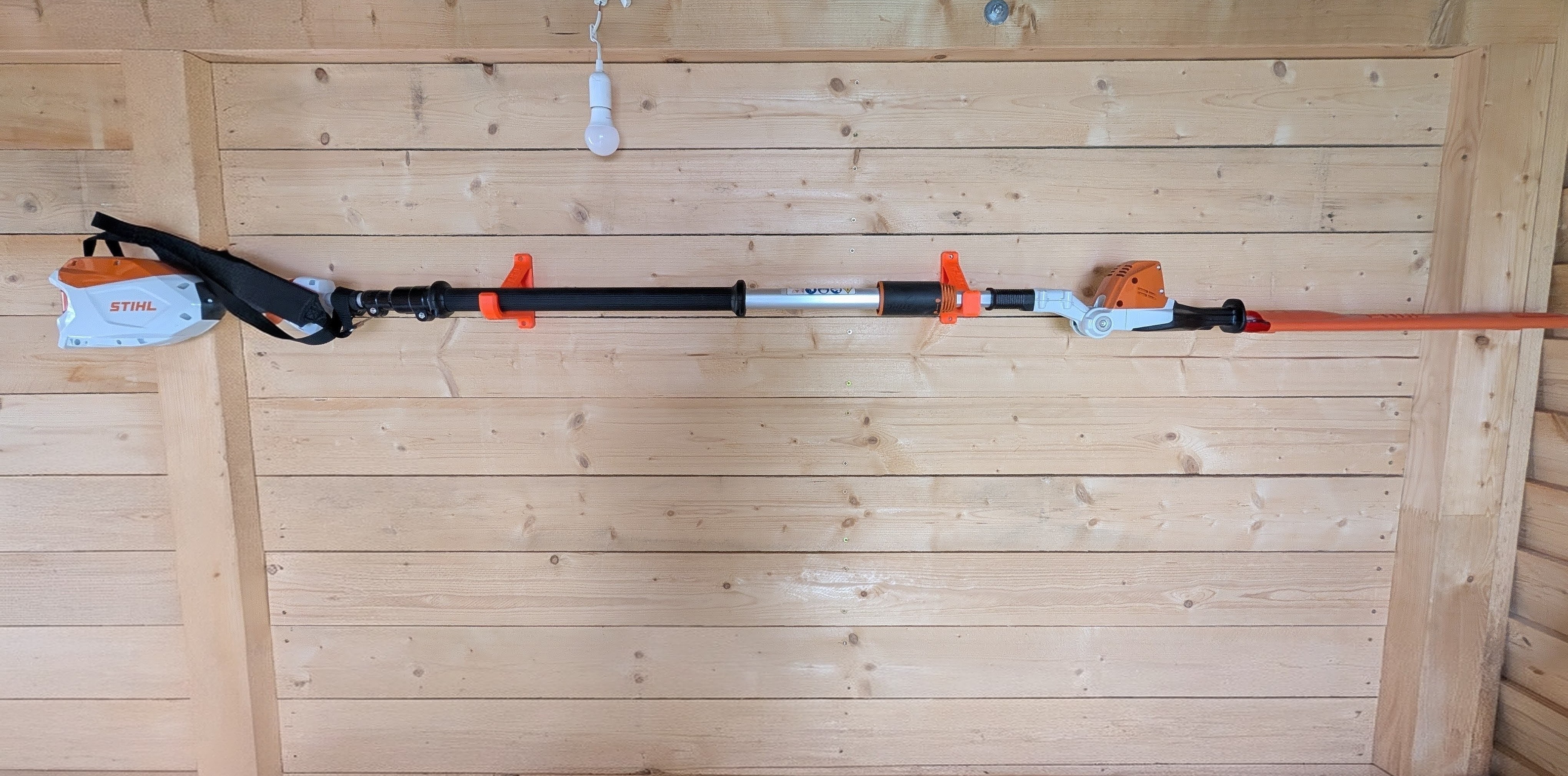 Stihl HLA 86_telescopic_hedge_trimmer_wall_mount
