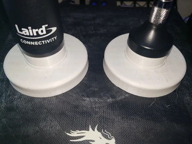 nmo antenna mount