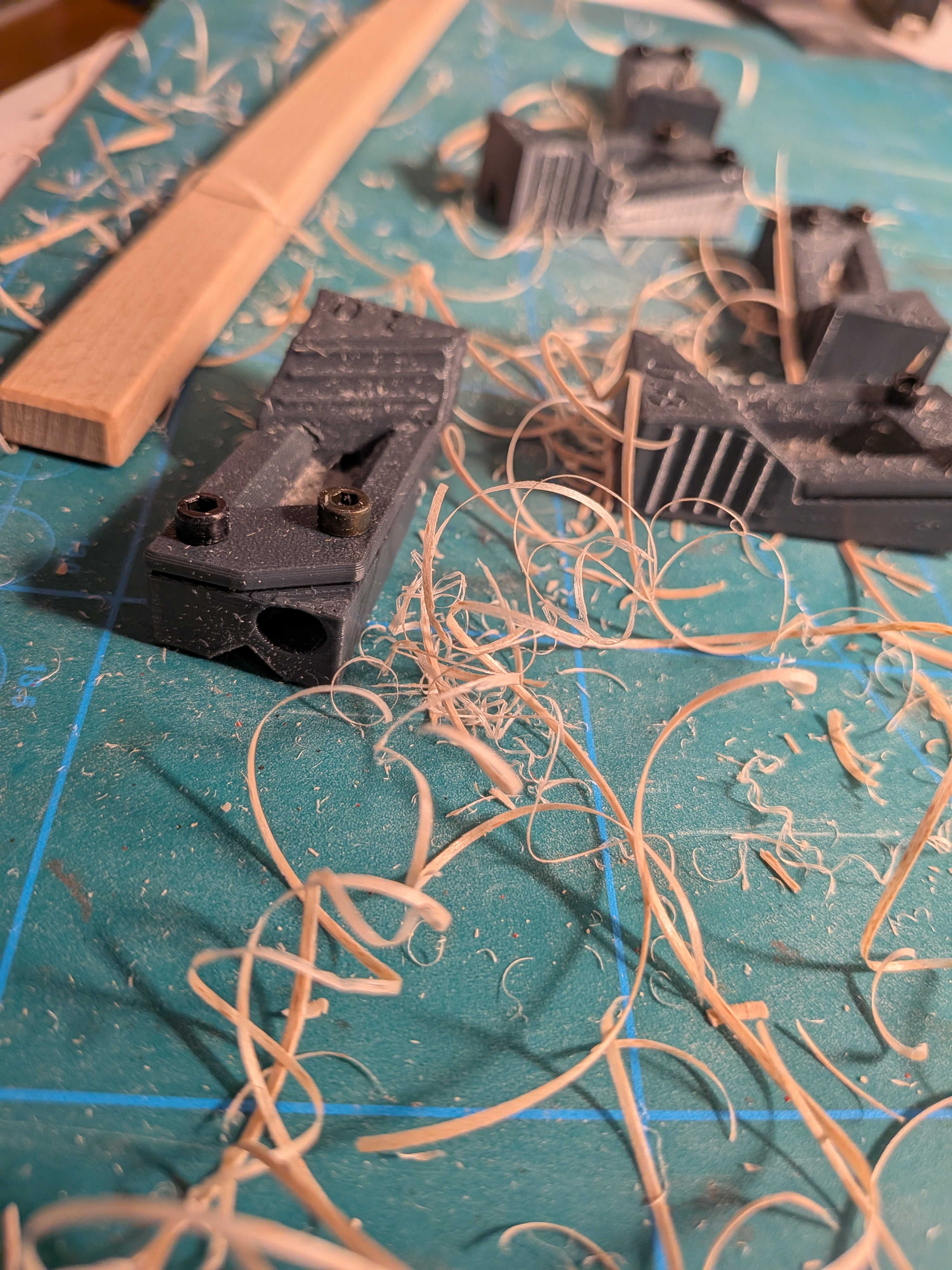Bookshelf riser — thumbnail 6