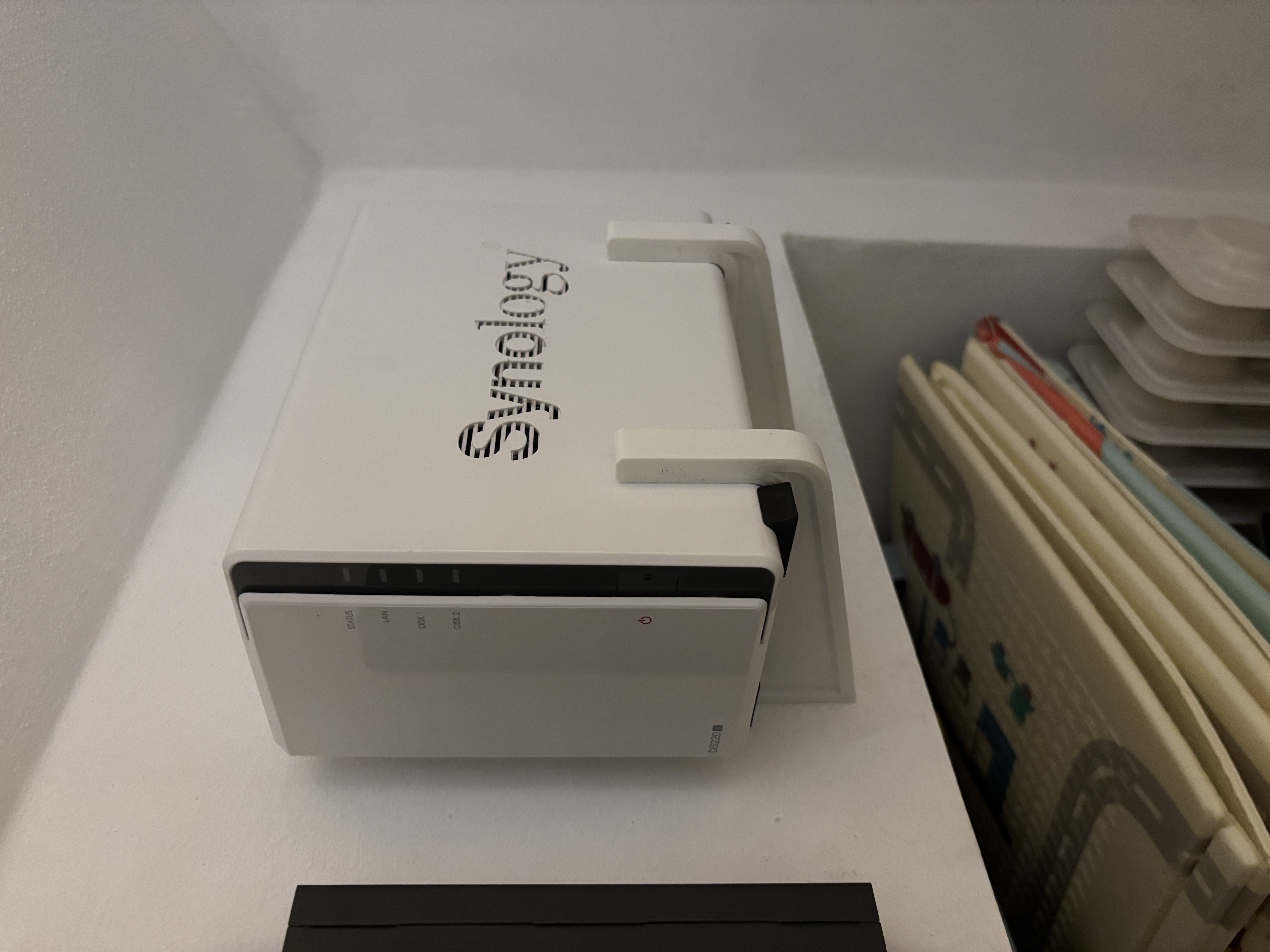 Synology DS220J Wall Mount