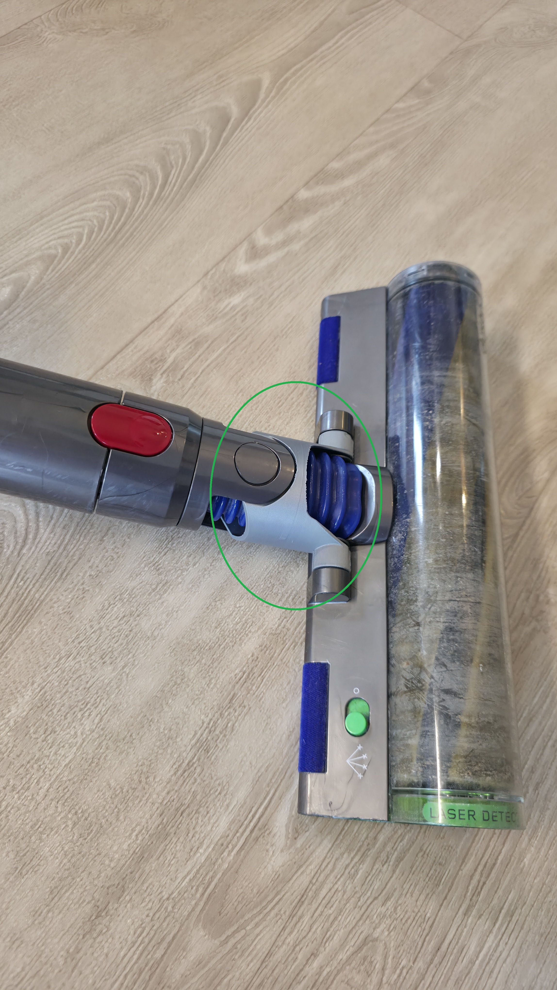 Brush Head Hinge – compatible with Dyson V15
