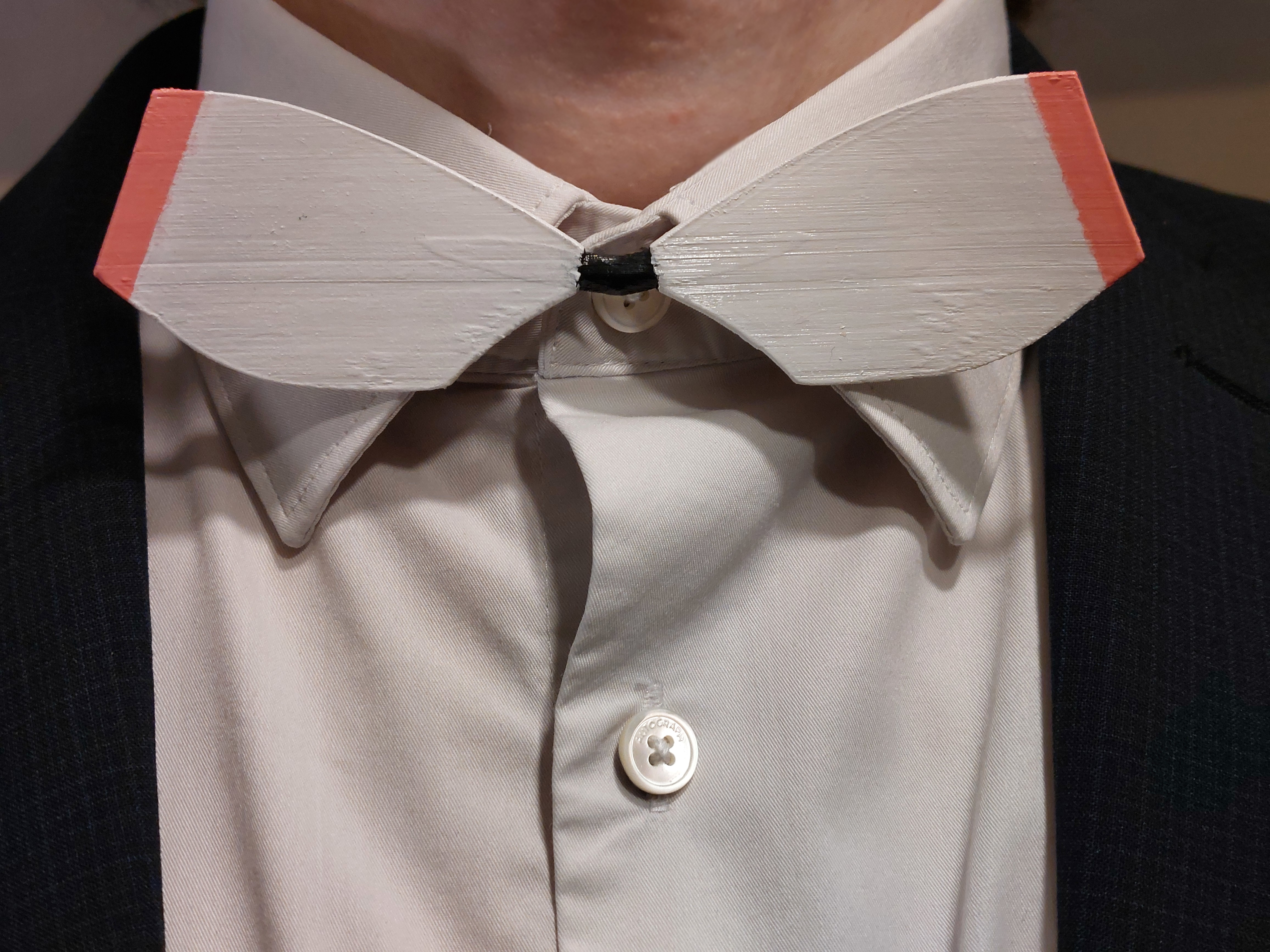 Rowing blade bow tie
