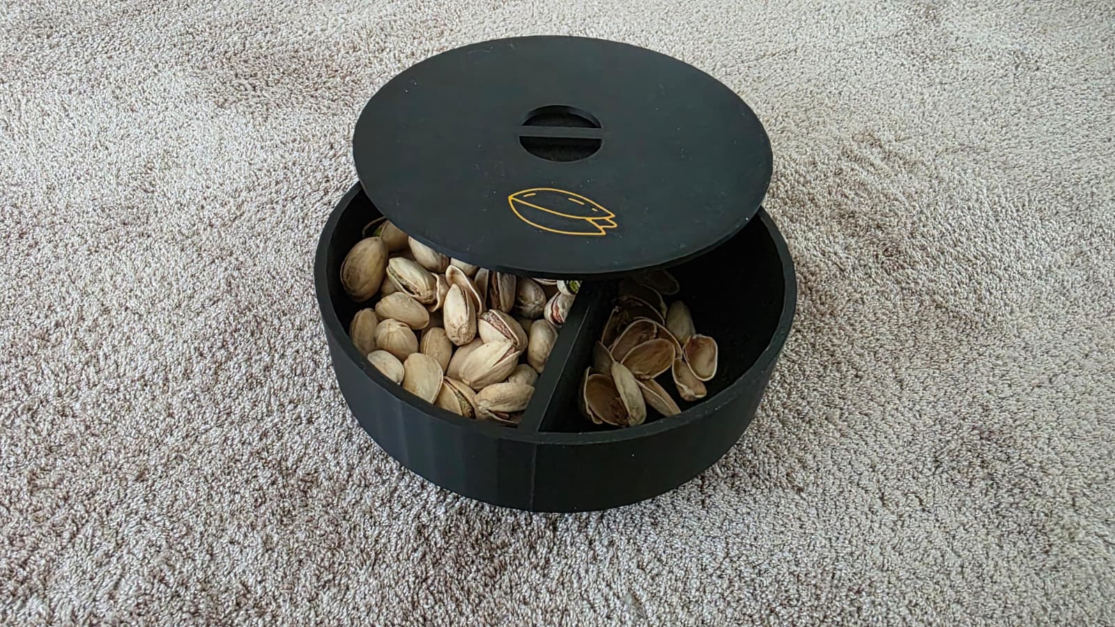 Pistachio Bowl (with a stylish lid)