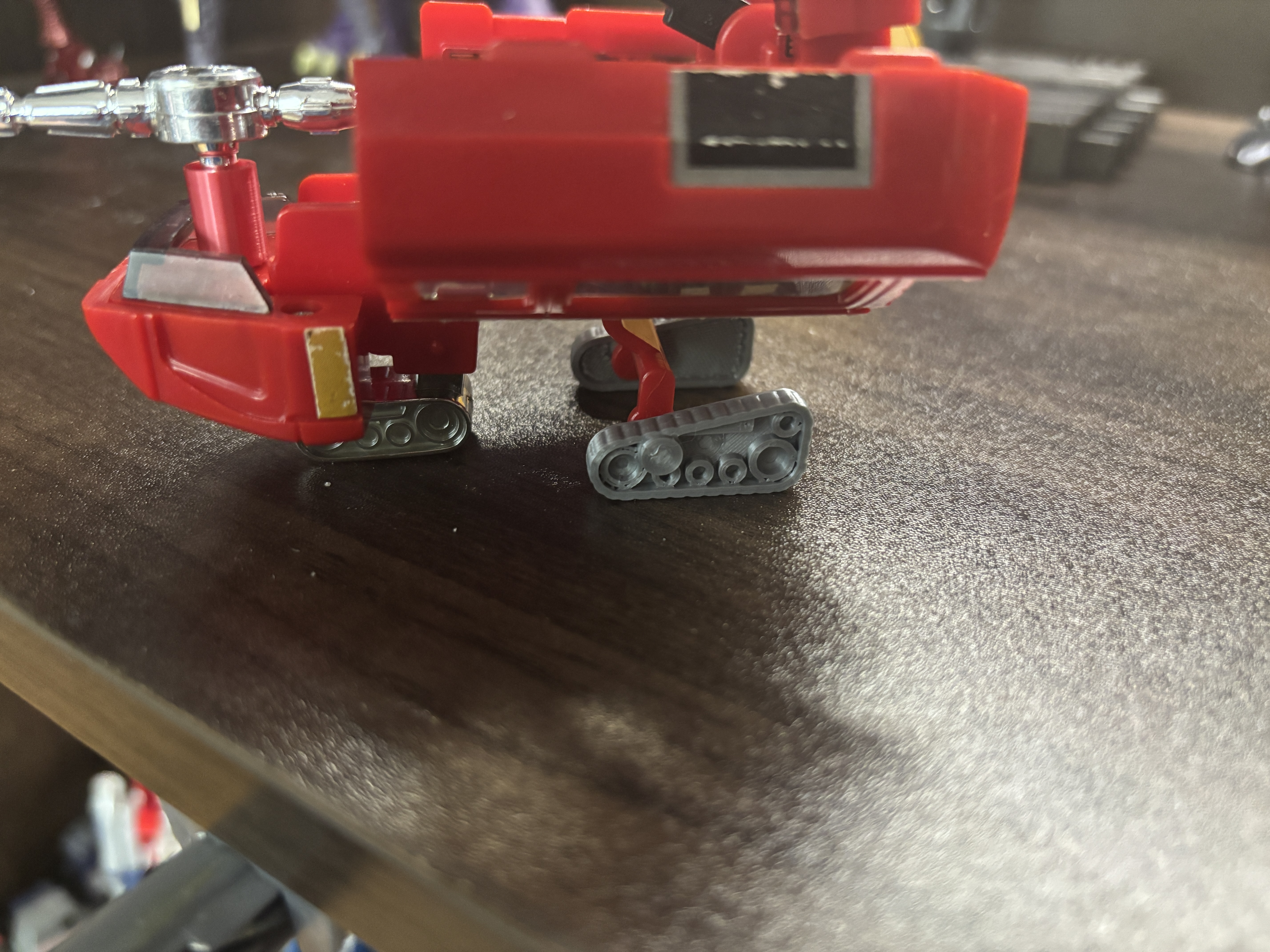 Replacement Treads for G1 Ironhide and Ratchet