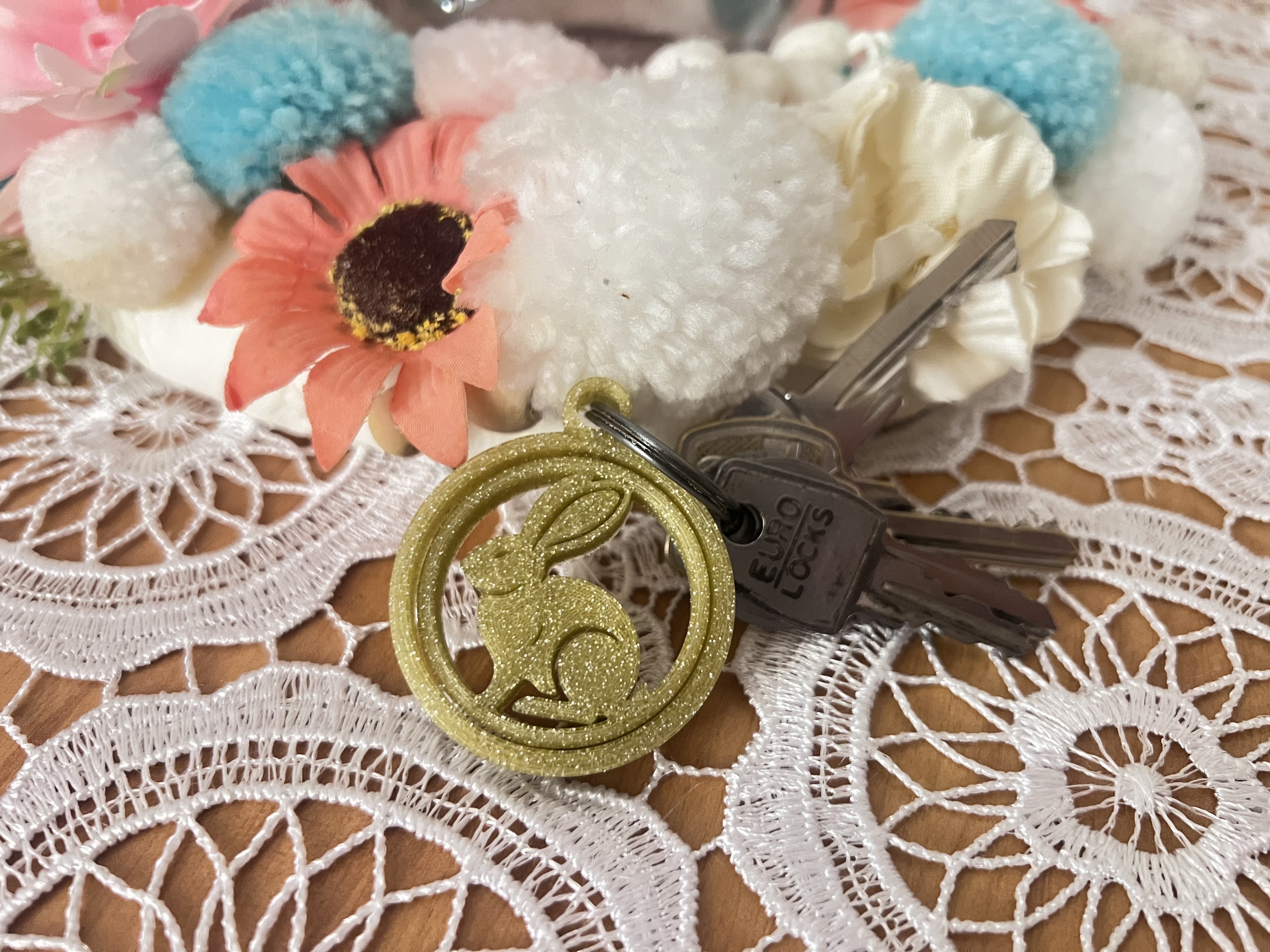 Easter Bunny gyro keychain