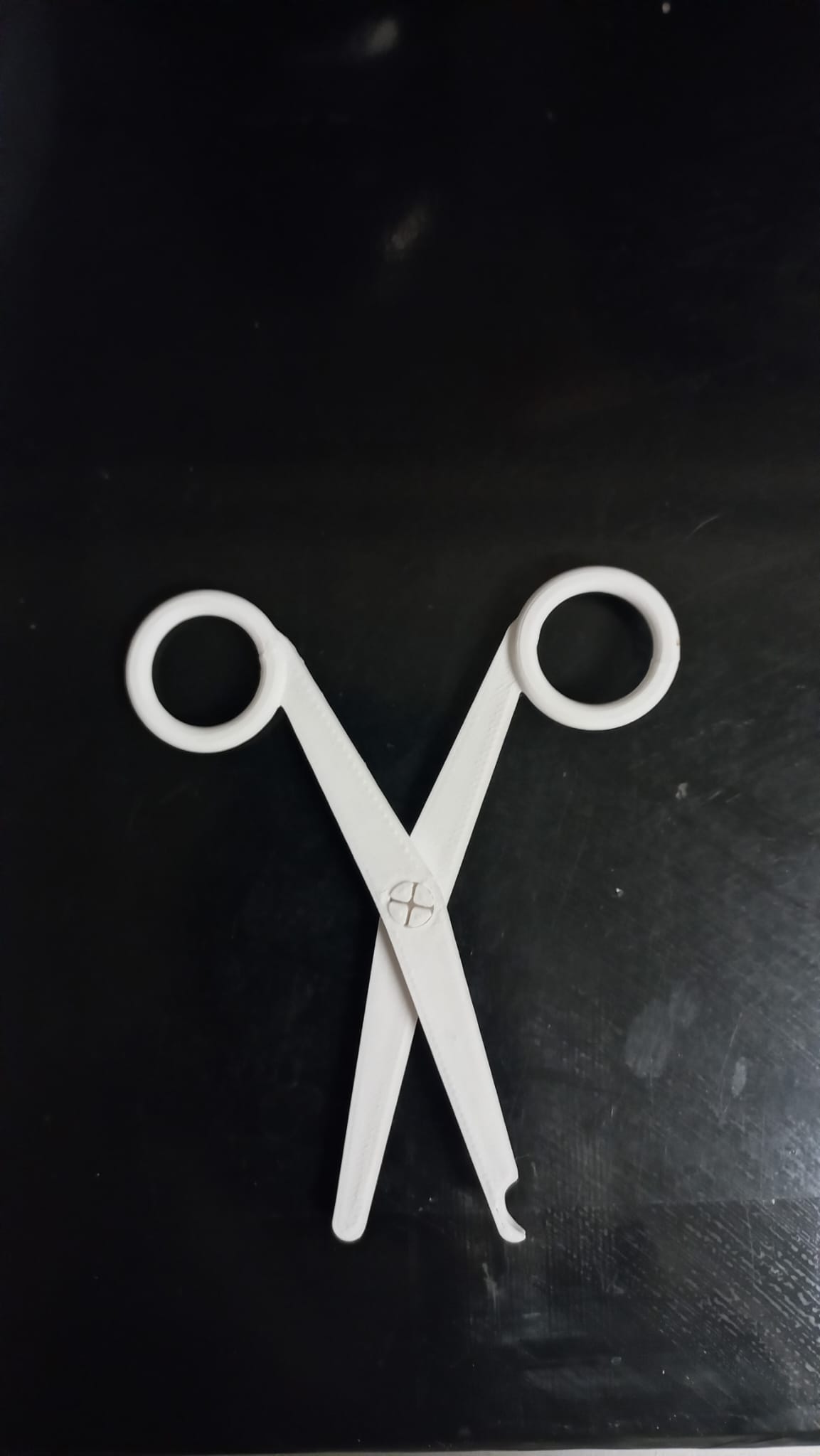 Tesoura de Sutura Tipo Littauer _ Modelo Funcional para Impressão 3D