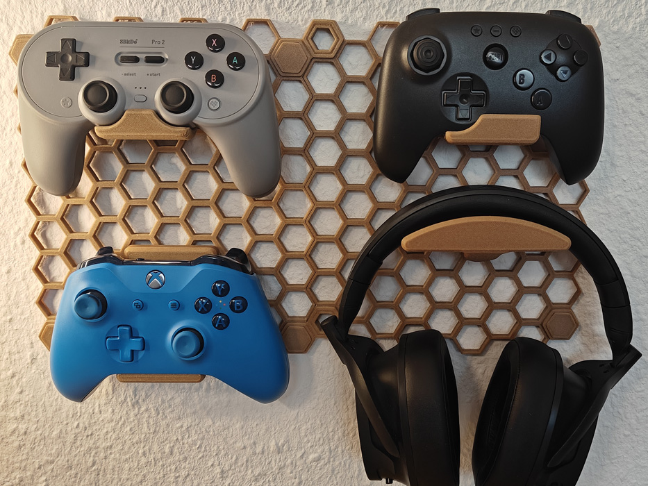 Honeycomb storage wall - Headphone holder REMIX