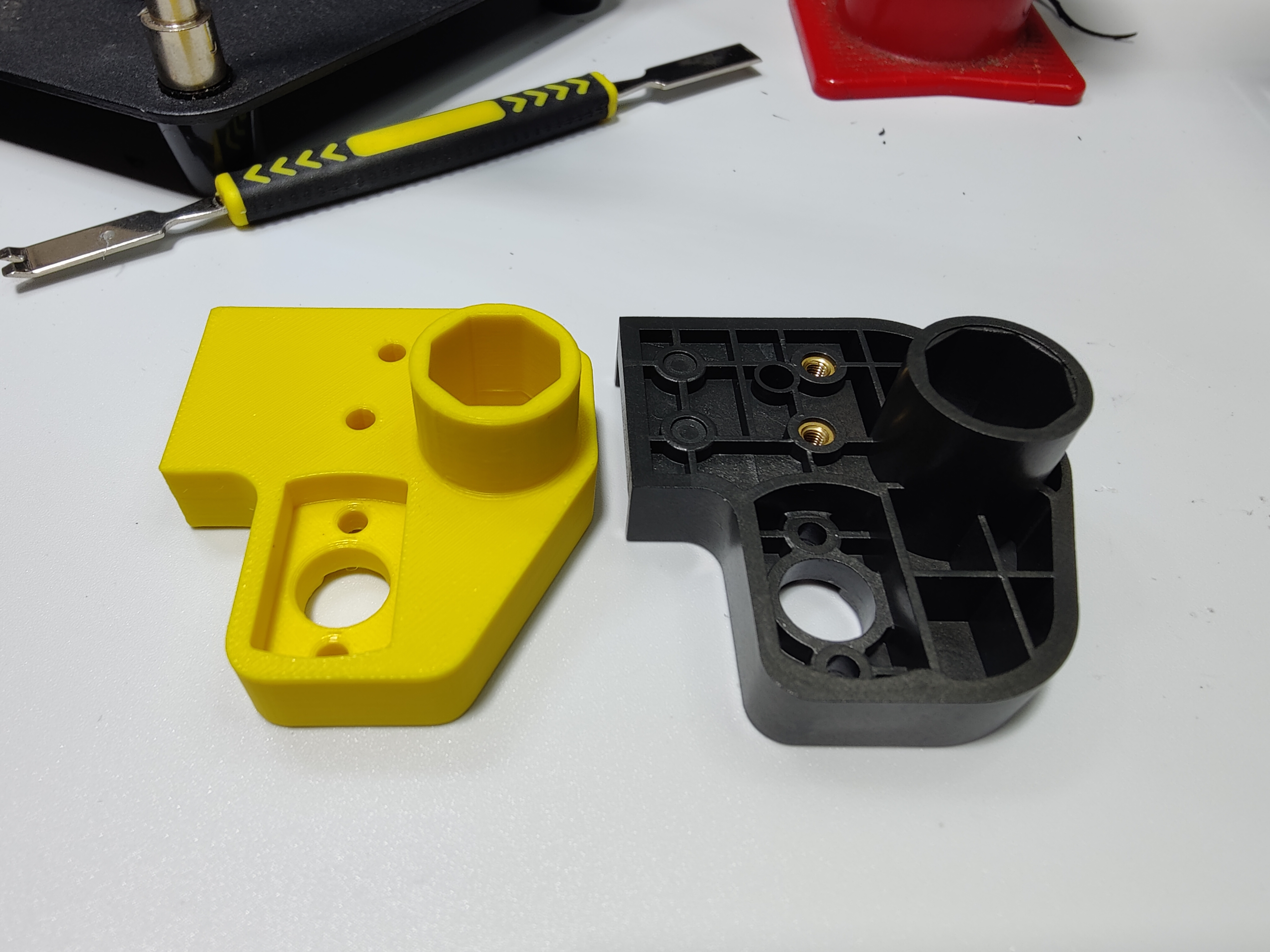 Elegoo Centauri Carbon Left Bed Support v1 (Also see v2)