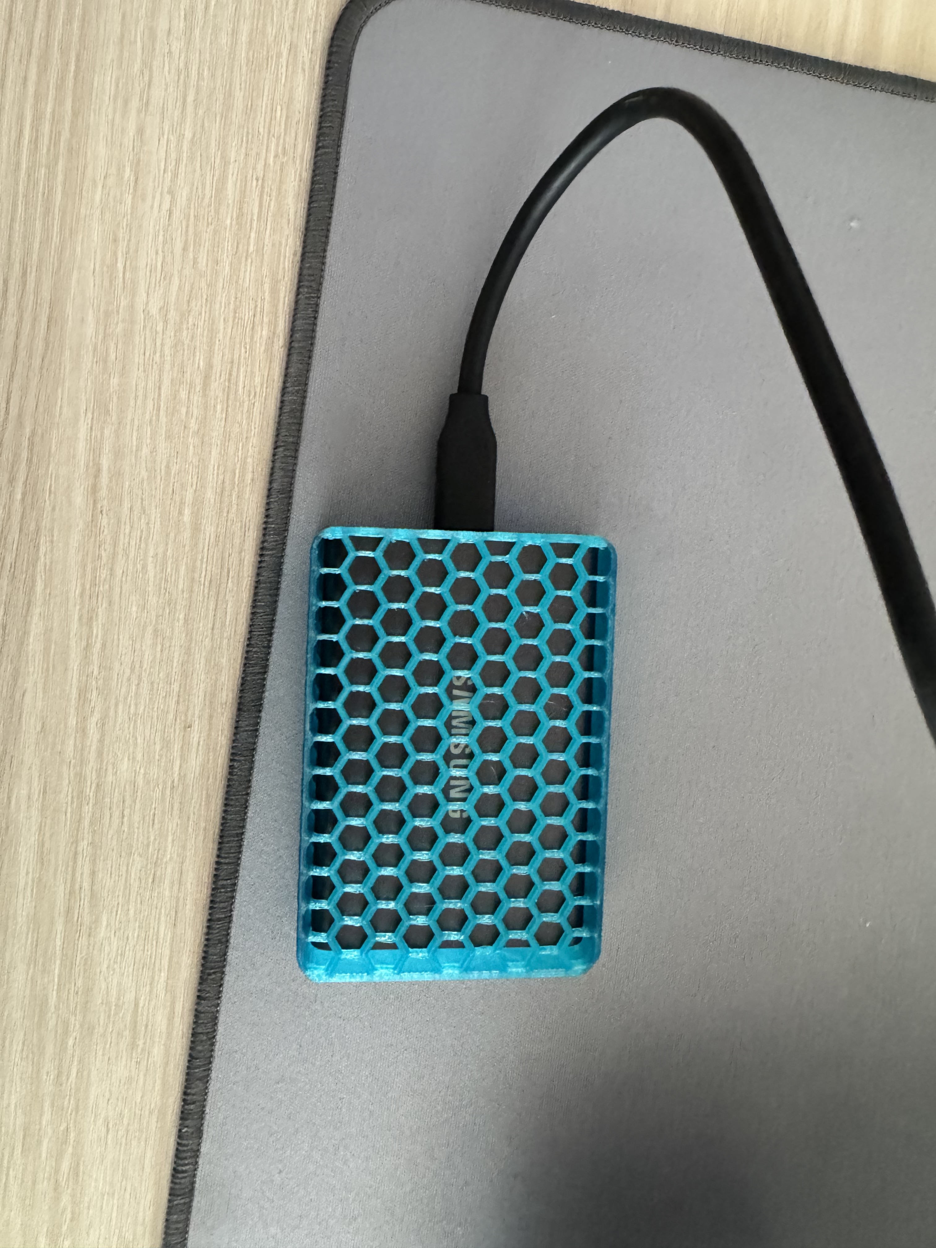 Light case T7 SAMSUNG external drive