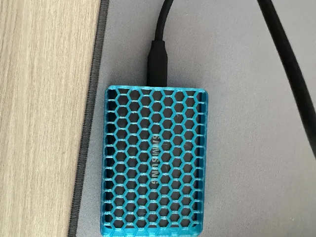 Light case T7 SAMSUNG external drive