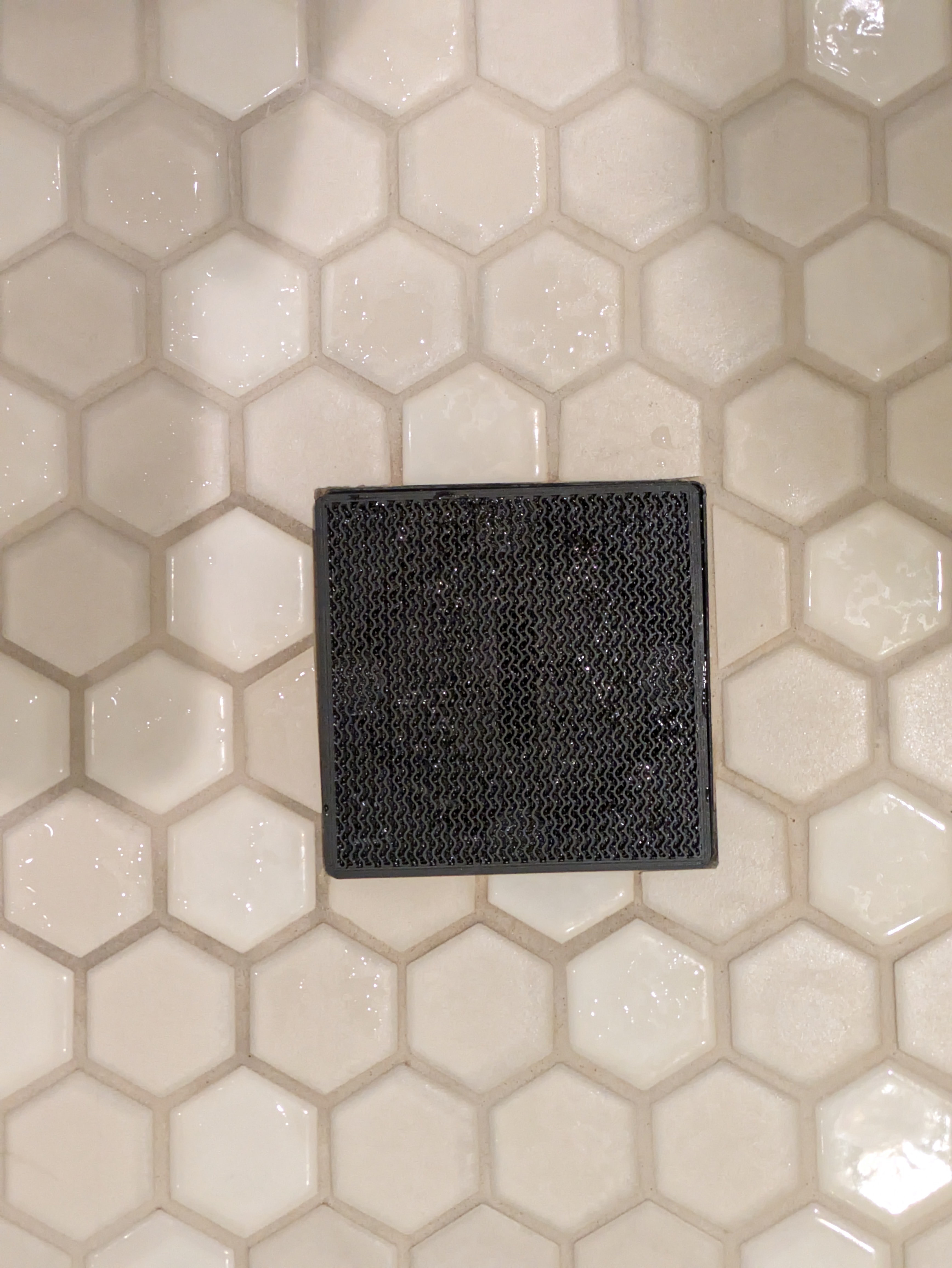 Shower Drain Cover (Customizable Mesh)