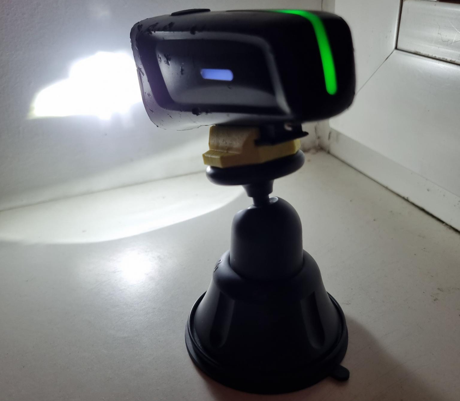 Suction Cap lamp adapter
