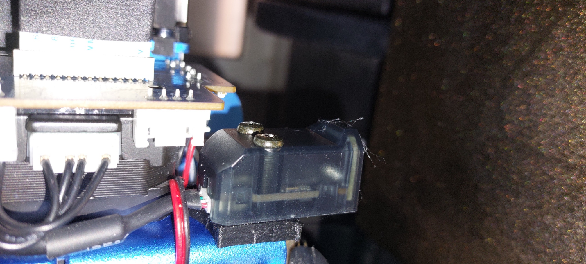 Eddy support with more travel and space to put a nut
