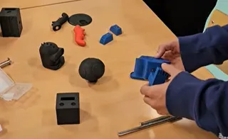 Cabeza hucha RoboTINA