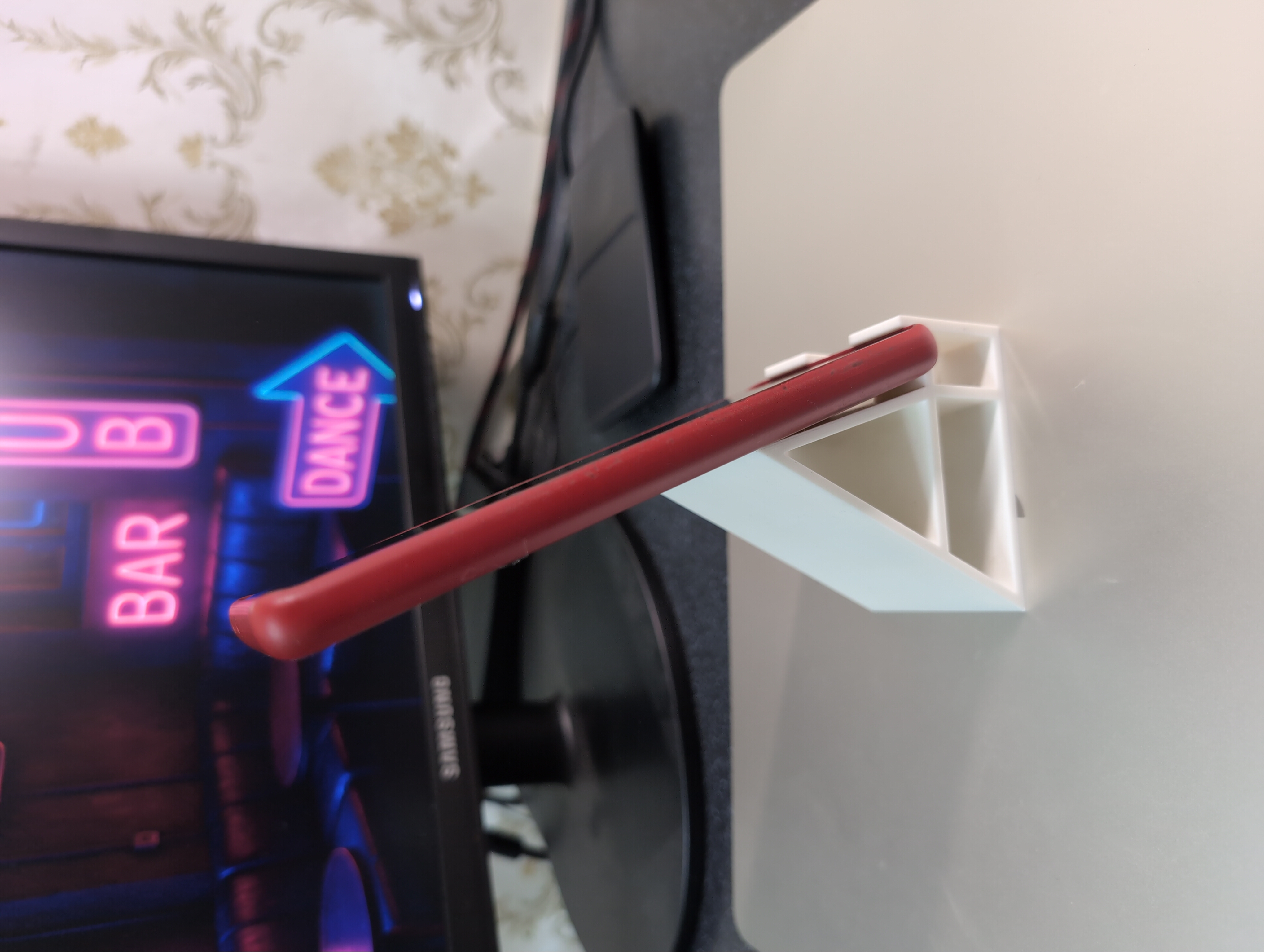 Phone stand