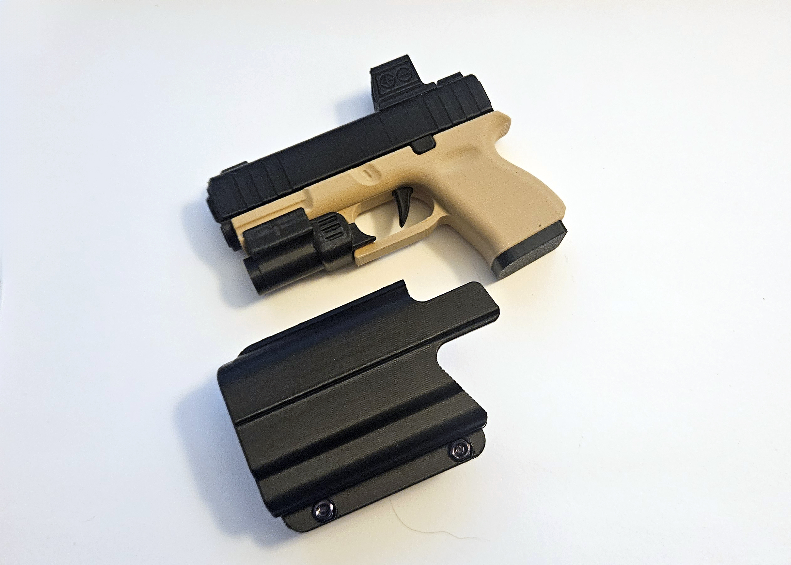 Holster for Glock Fidget Keychain – 3D-Printed Mini Slide-Action Toy