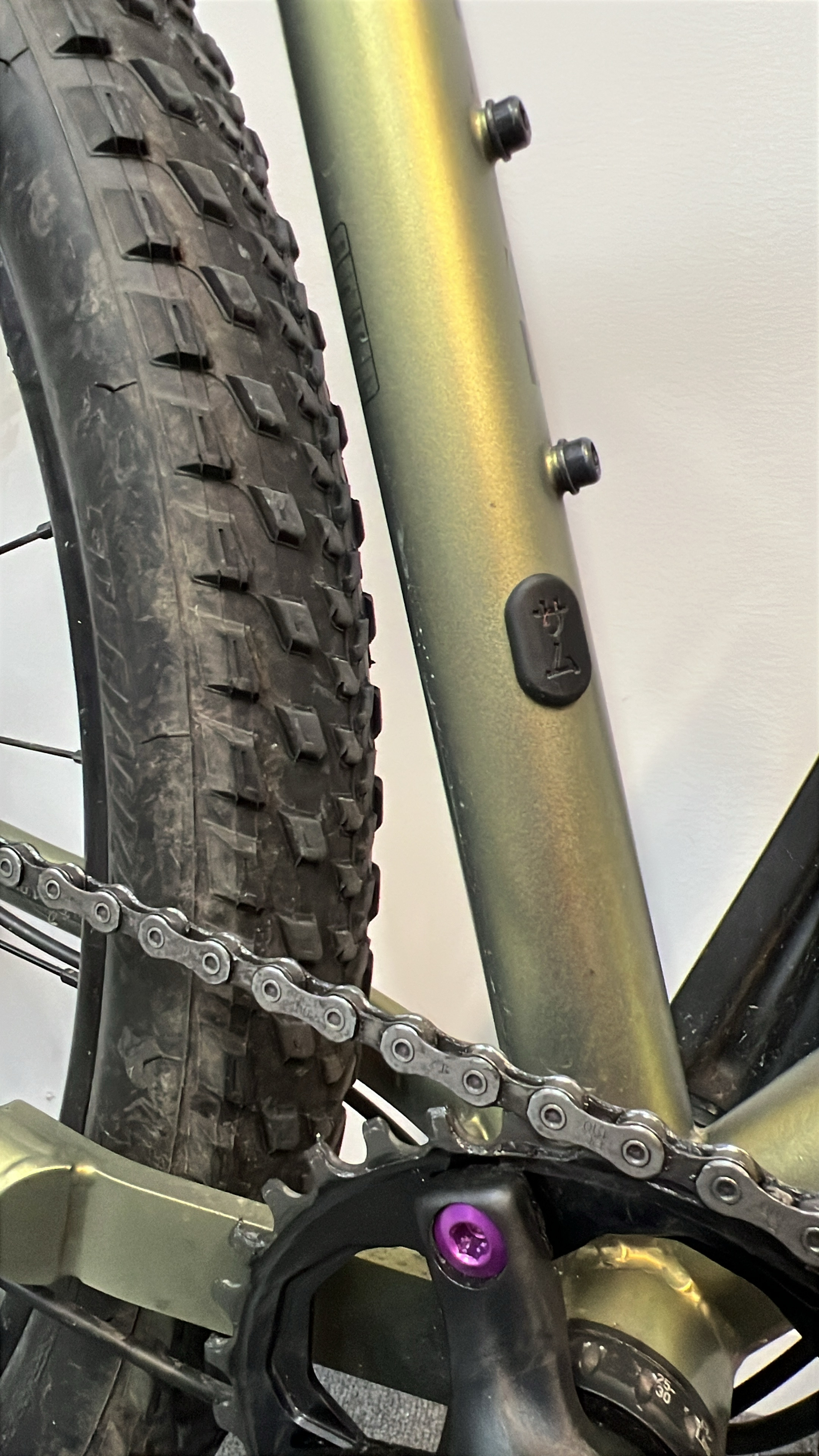 Frame Plug - Kona Sutra LTD Dropper post plug 3D model