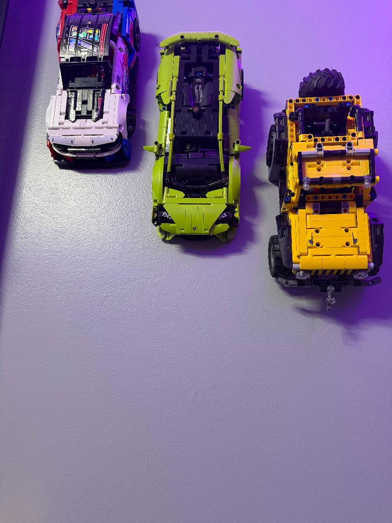 Lego car wall holder