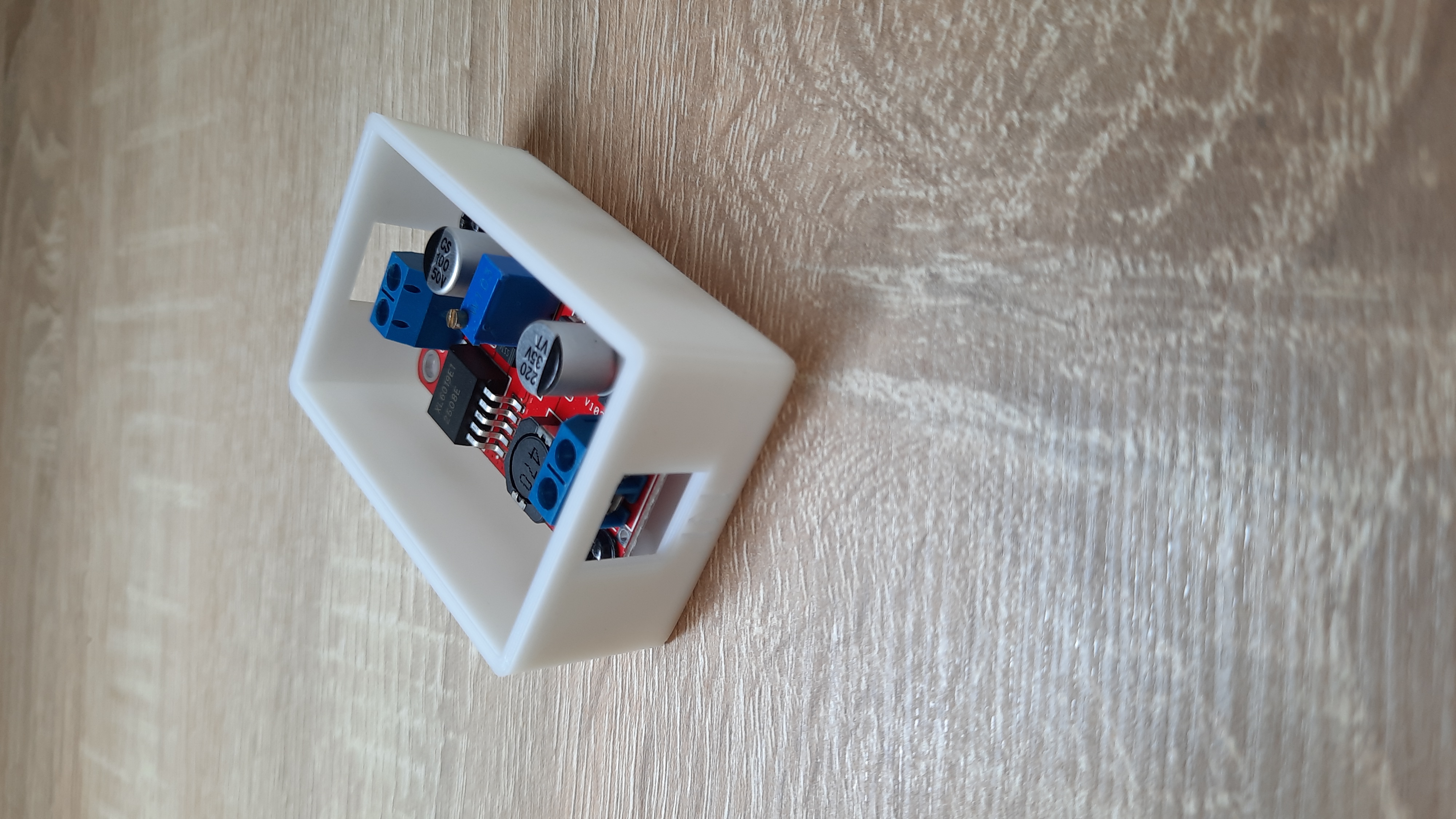XL6019 DC booster Case