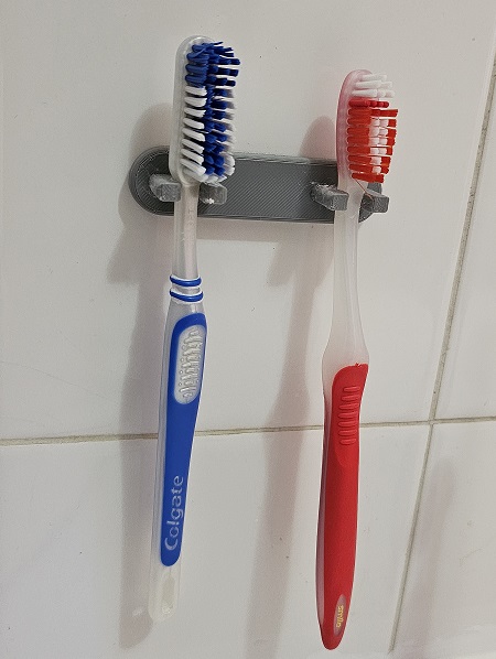 Simple Toothbrush Holders