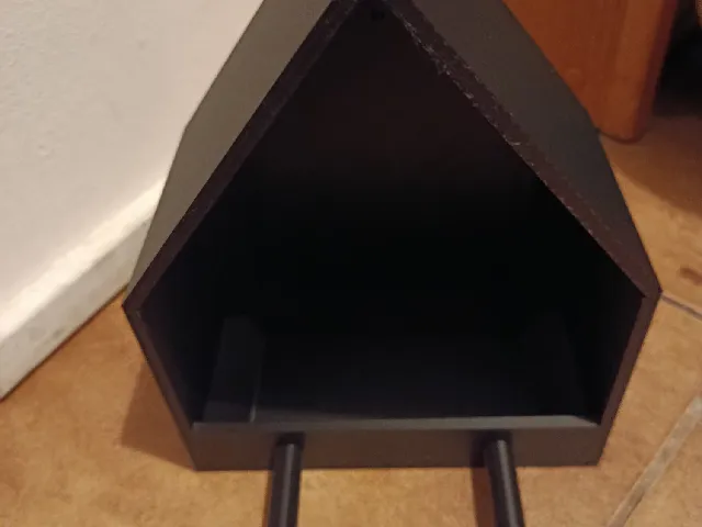 bird feeder