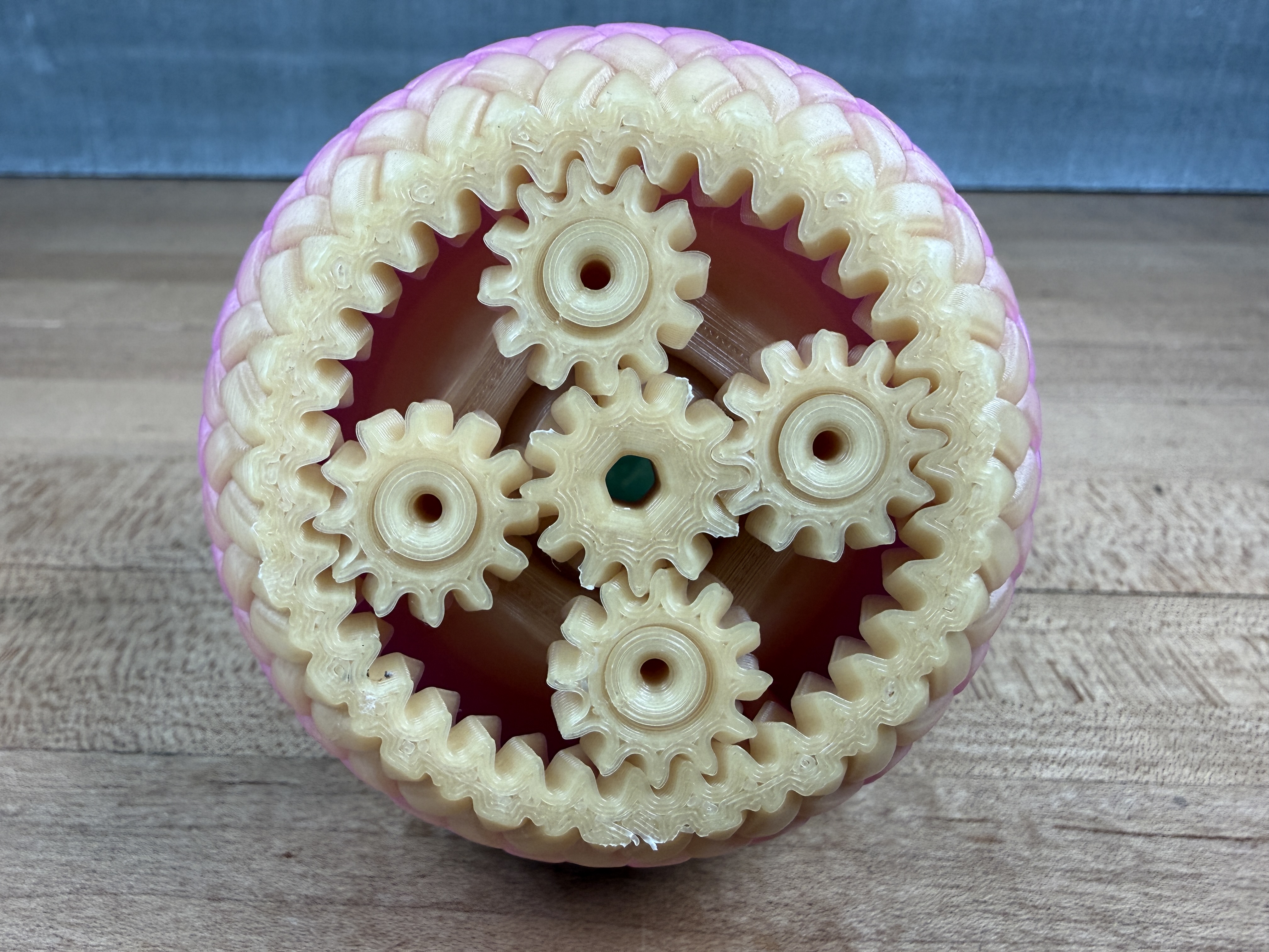 Textured Planetary Egg Container — miniatura 3