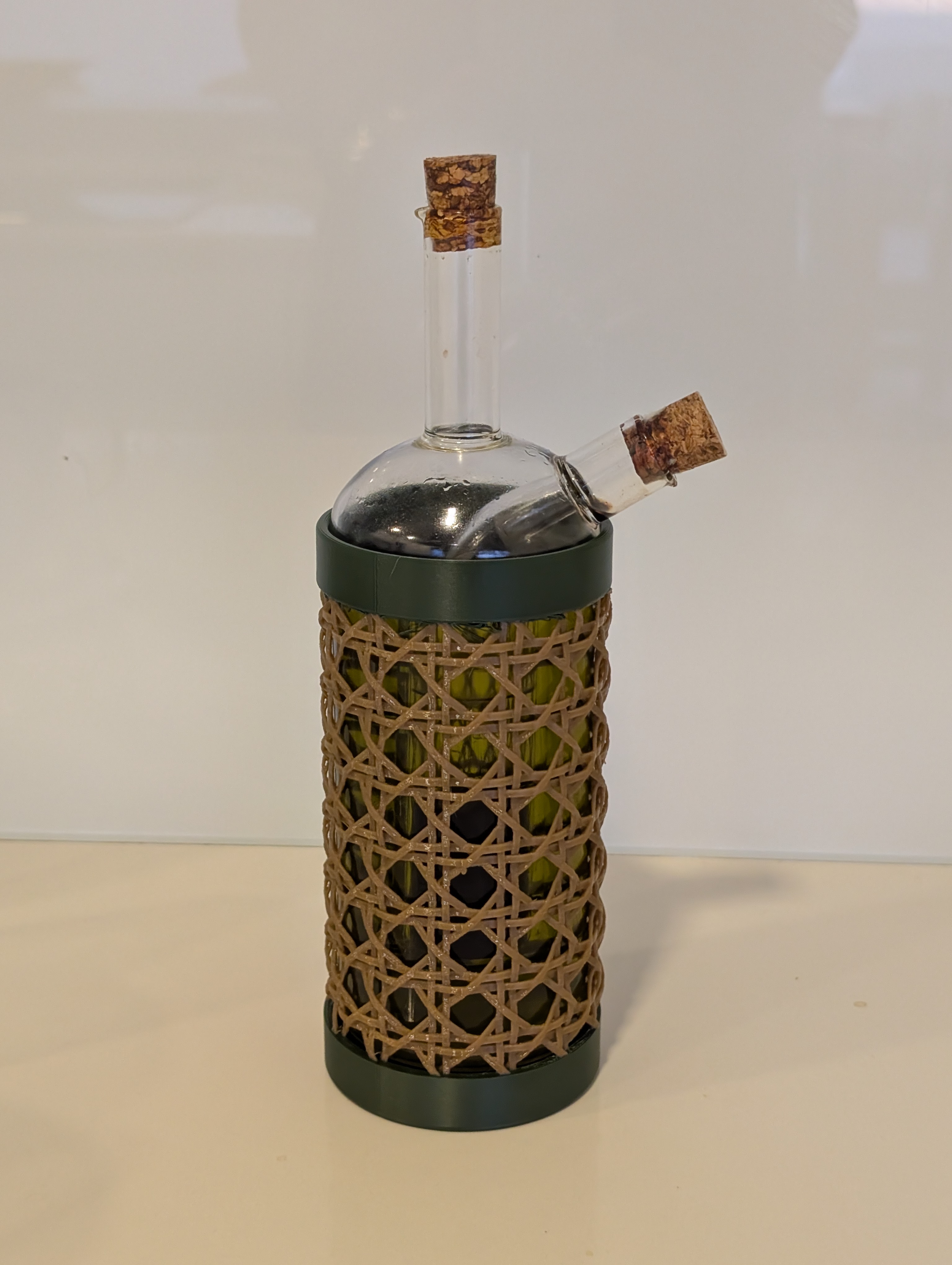 Olive oil & vinegar dispenser saver in basketweave