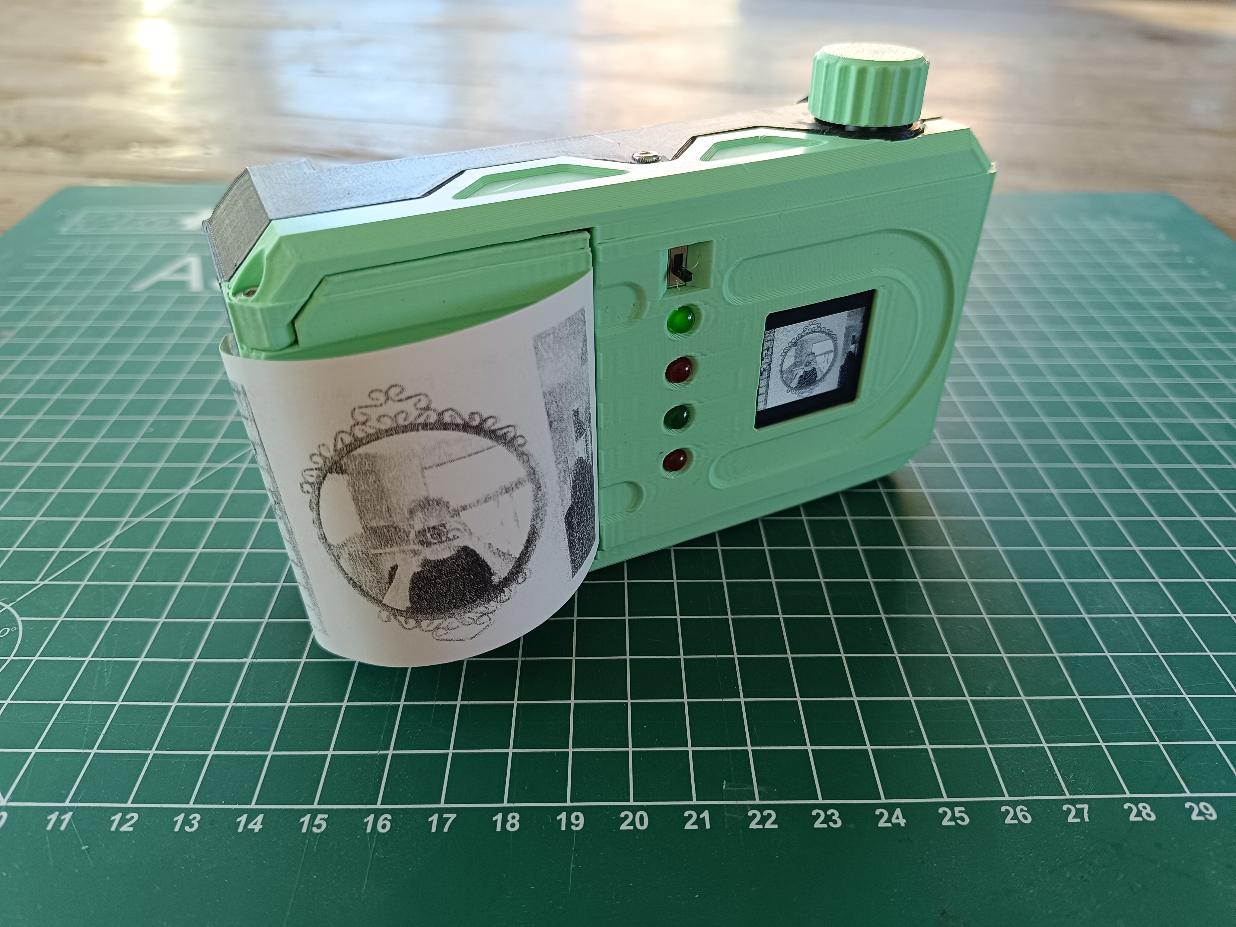 Pi-Zero based Instant camera