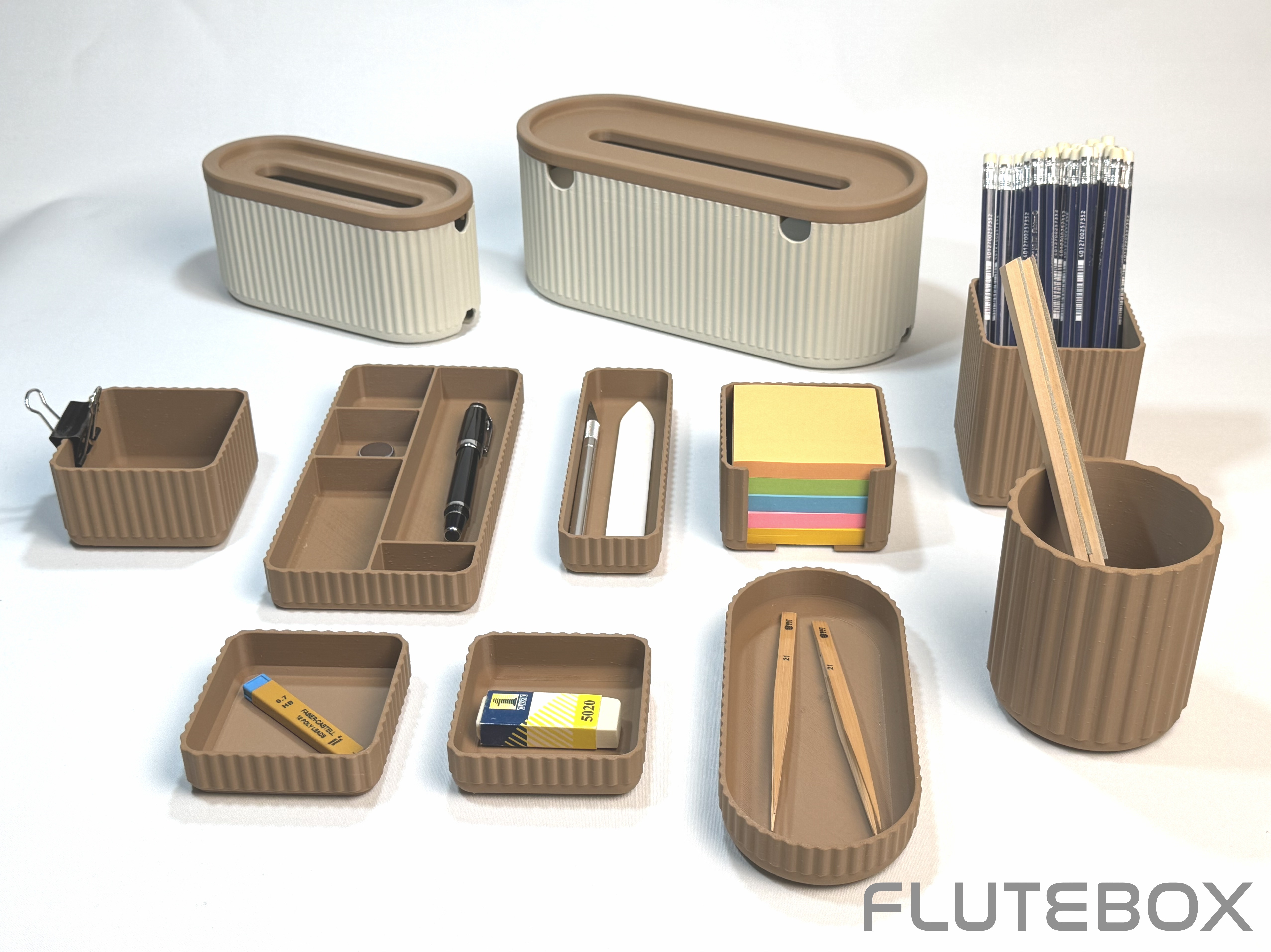 Miniatura 2 do modelo 3D Cable organizer box small