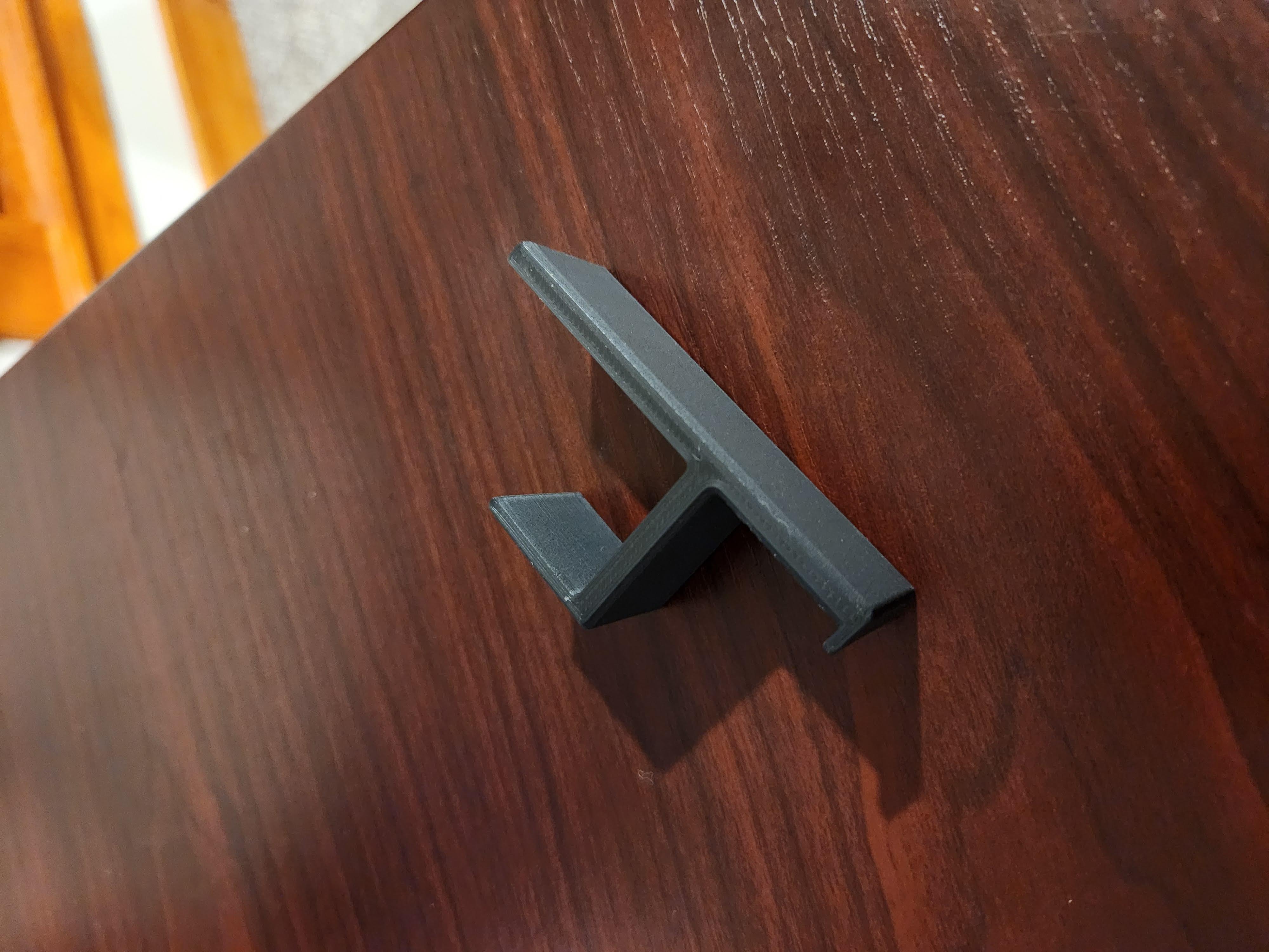 Desk-Side Headphone Hanger (Parameterized) — thumbnail 3
