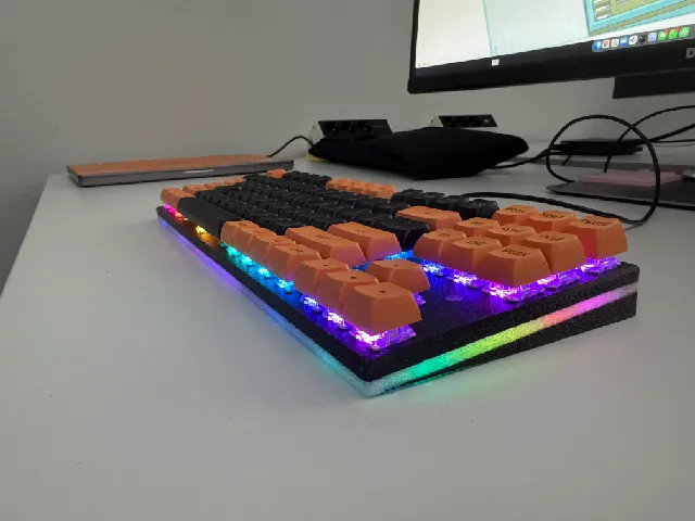 RPKeebs WK78 - Another TKL keyboard project based on SUO TX WK87 board
