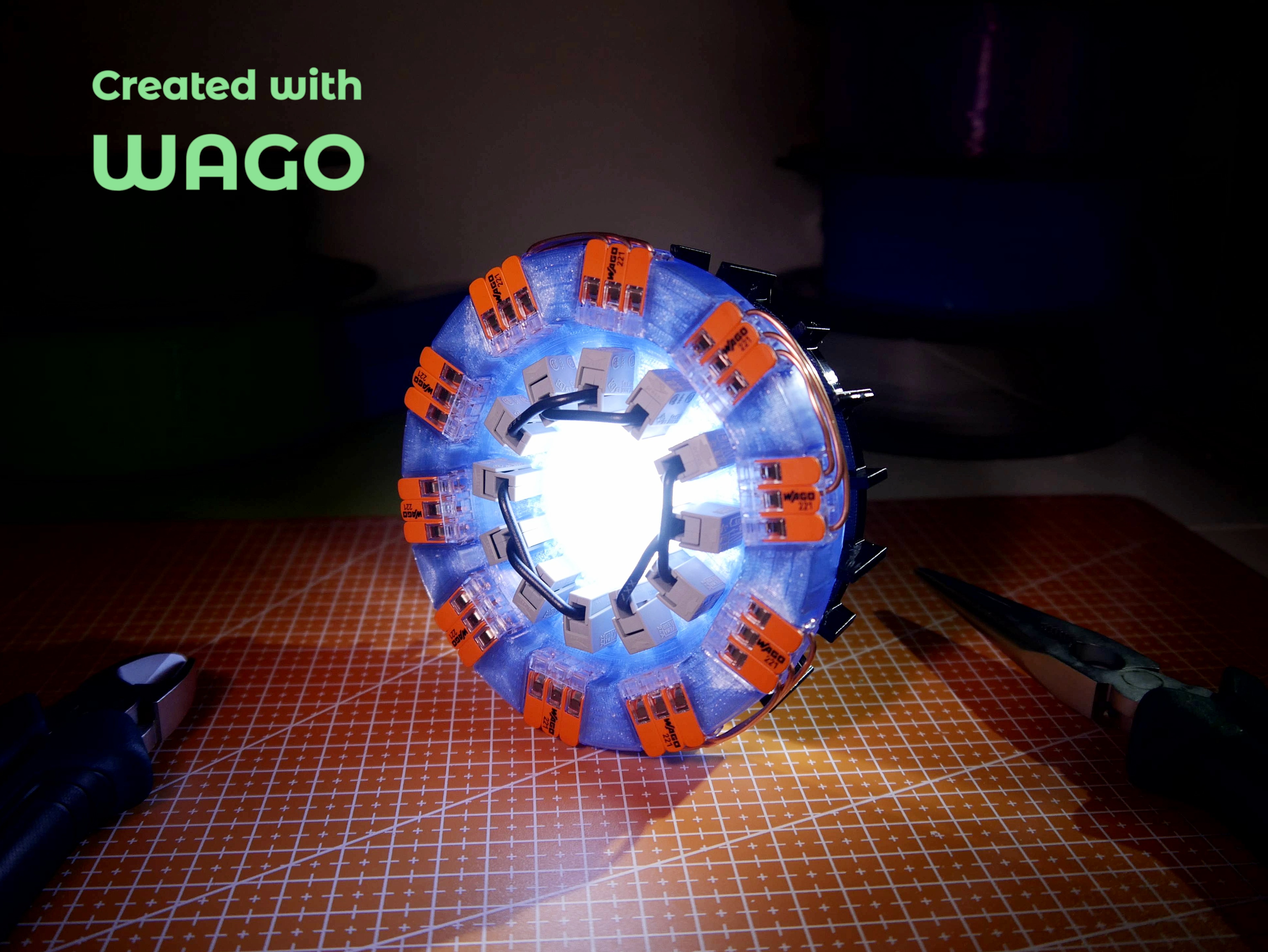 Arc Reactor Lamp – Powered by WAGO Connectors