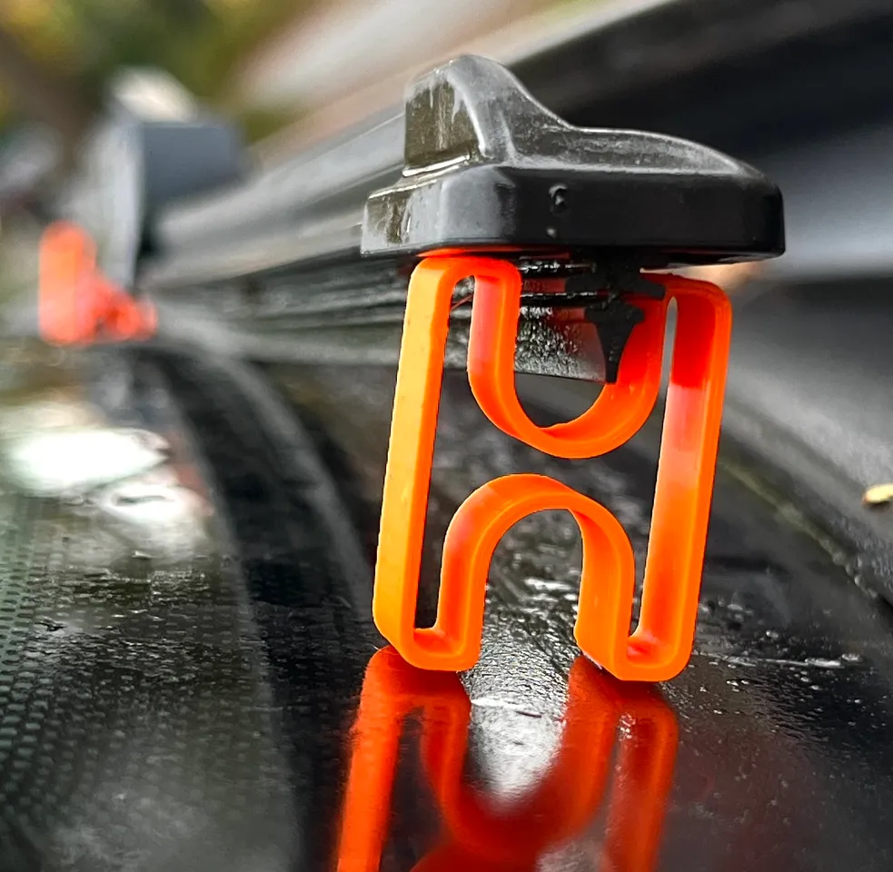 Windshield wiper holder by Pieter | Download free STL model