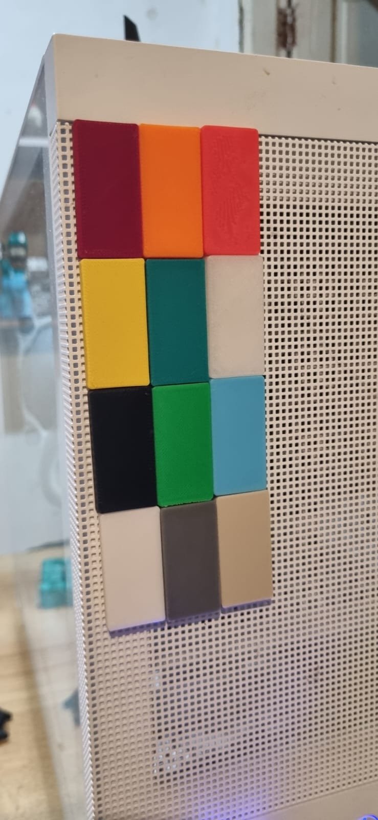 Magnetic filament sample