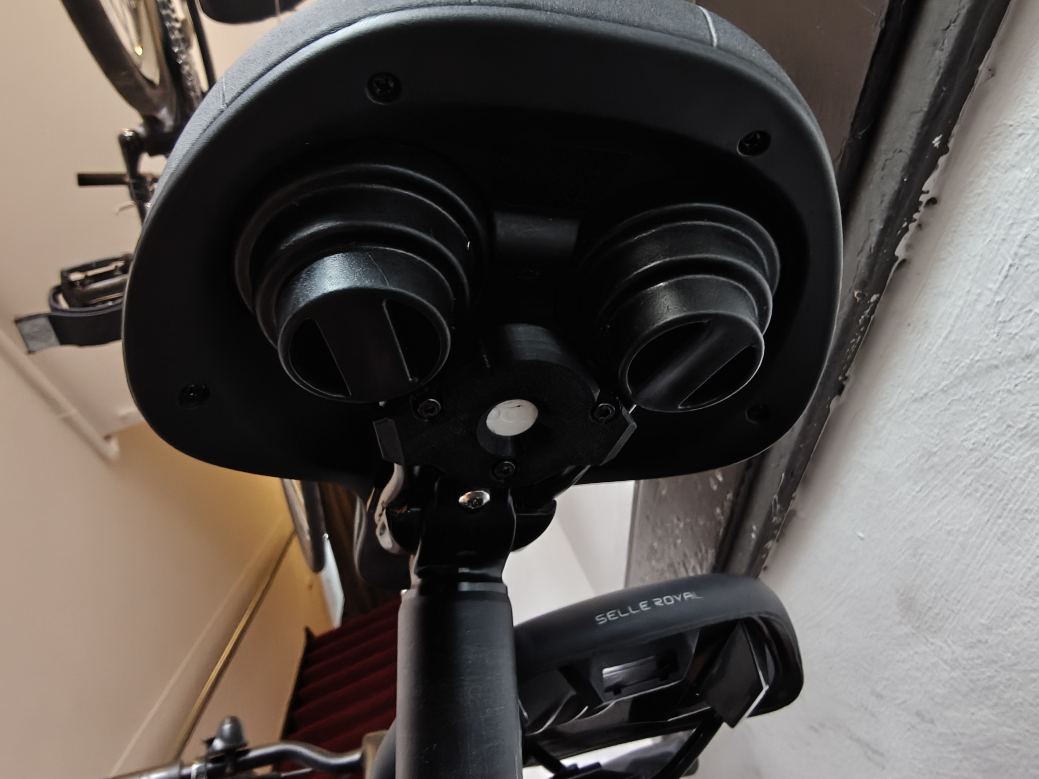 Seat Bracket Chipolo One
