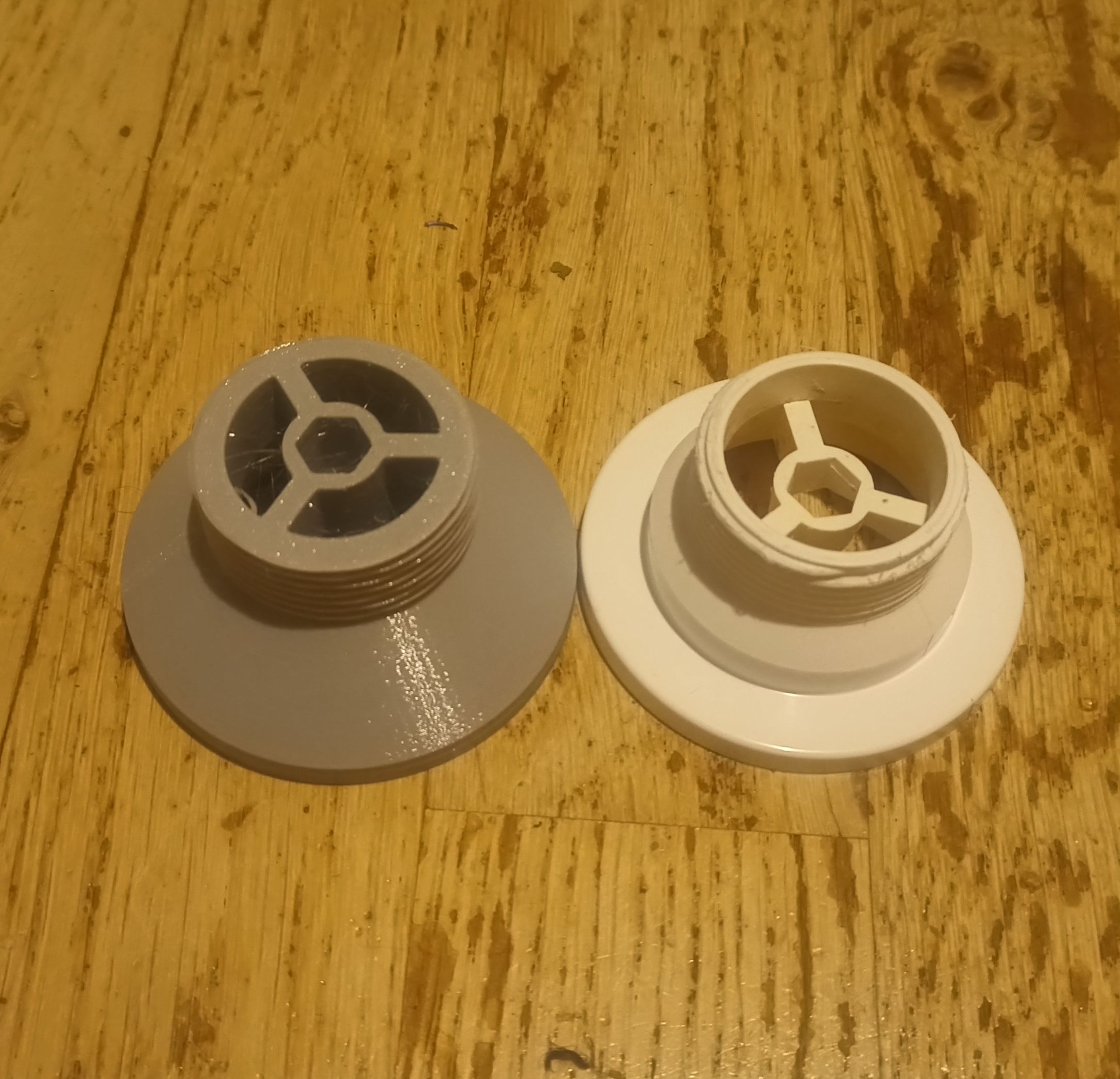 5/4" Basin Waste Replacement (Náhradní umyvadlová výpust 5/4"), no supports, print in place — thumbnail 3