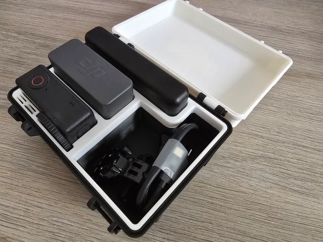 DJI Osmo6 and MIC Mini S2 box