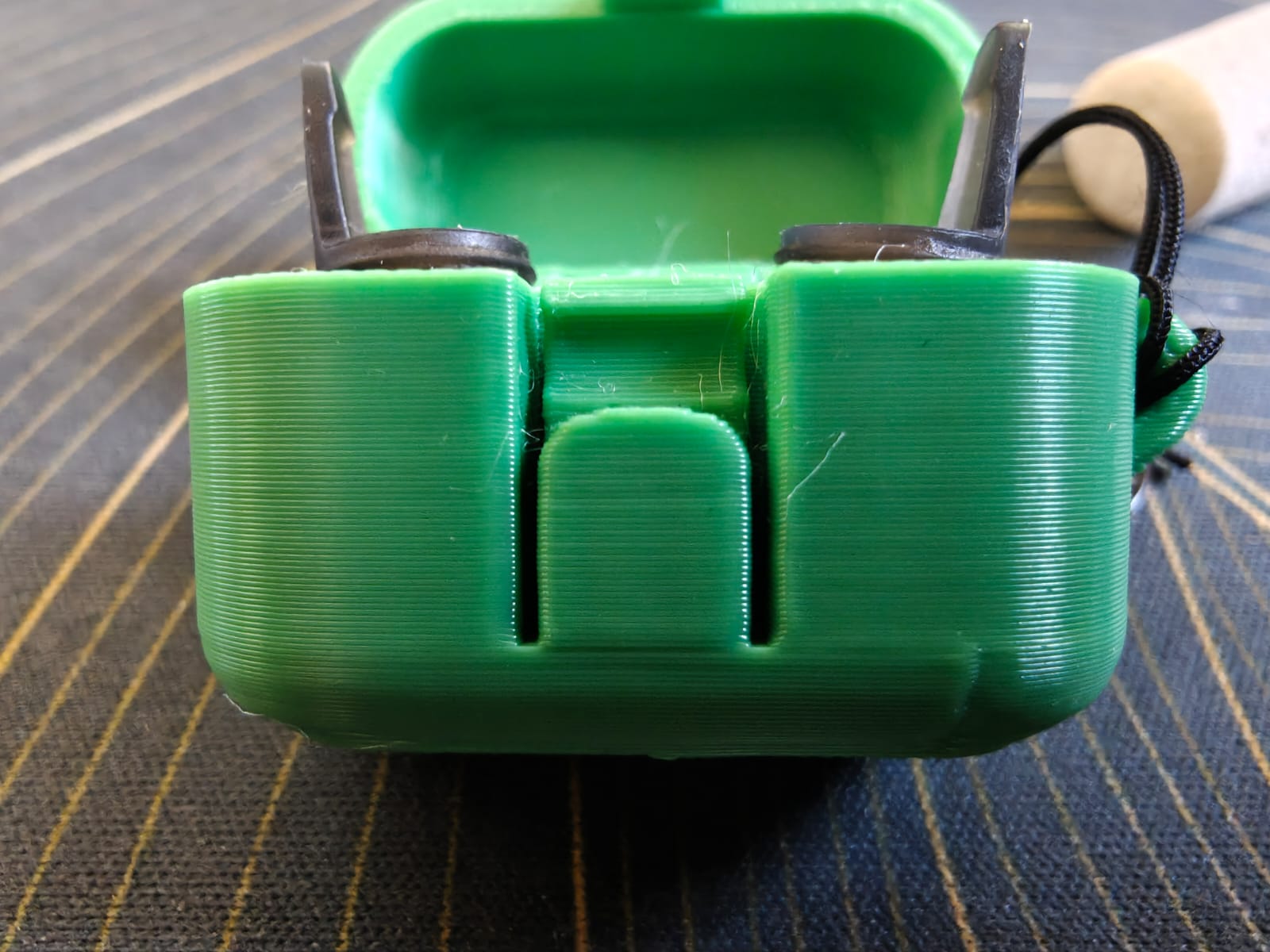 Miniatura 5 do modelo 3D Earplug Case