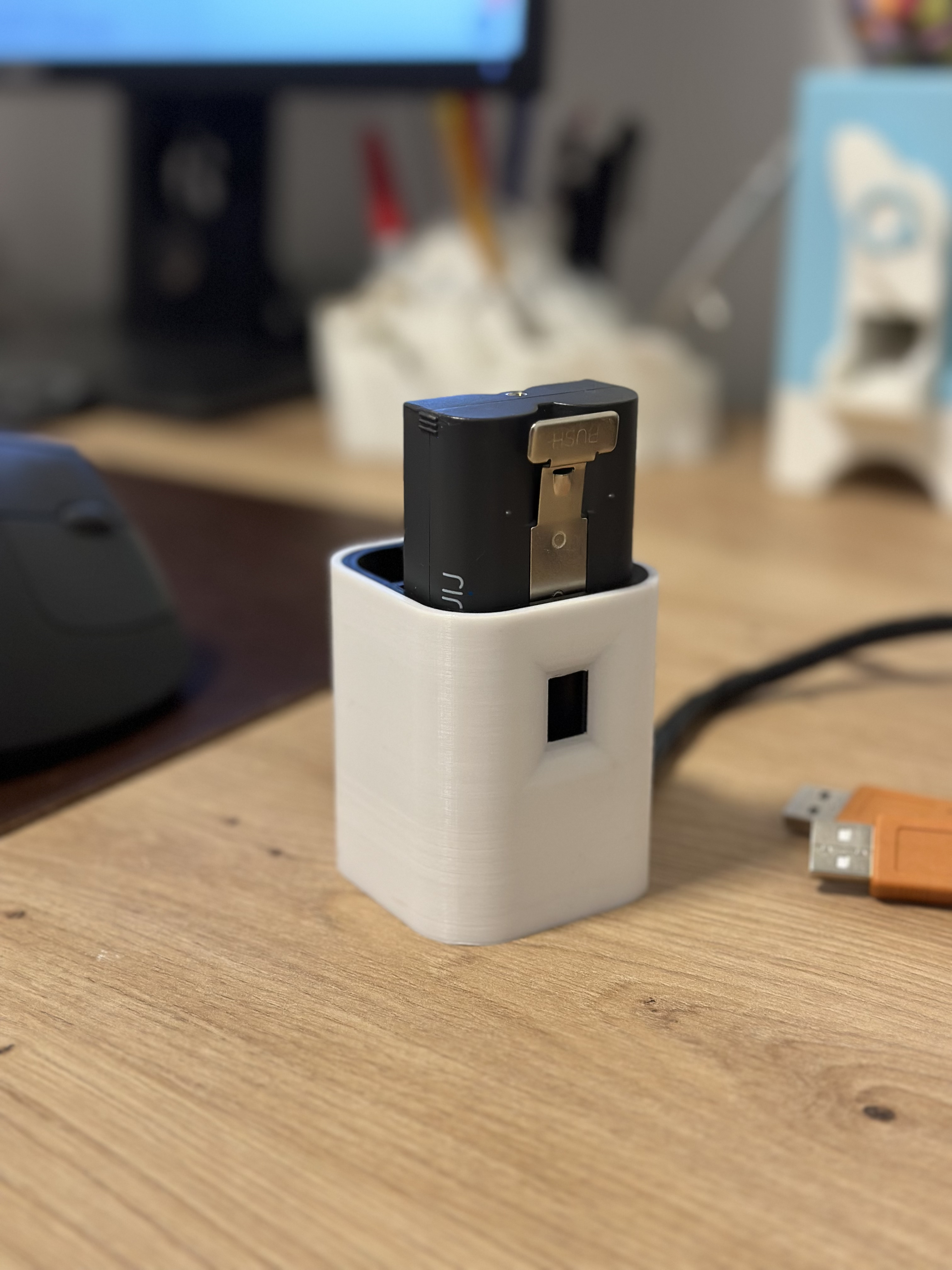 Ring Charging Station by Oneno Download free STL model