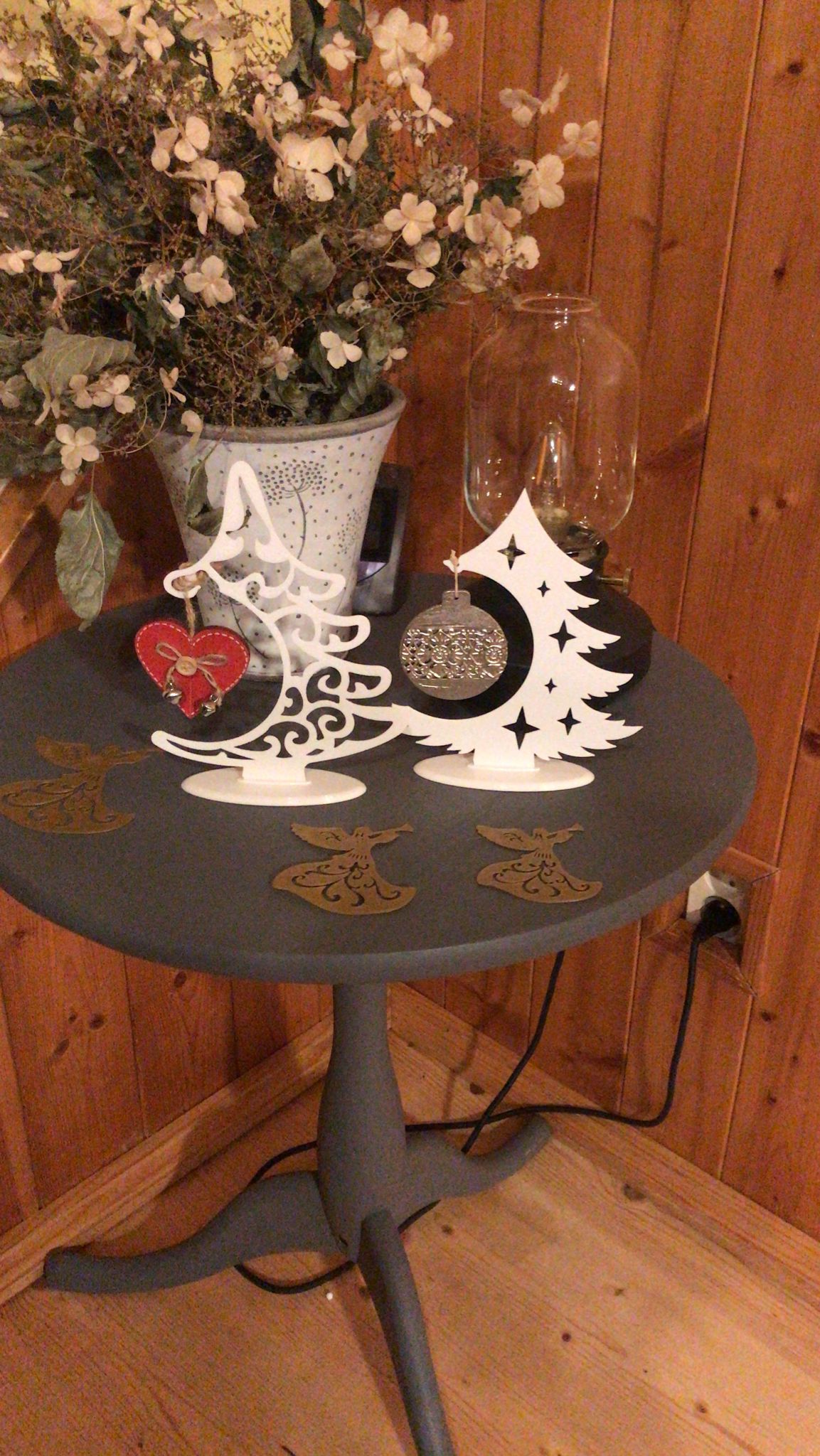 Christmas tree with base Decoration Version 04 (with hanger for Christmas balls/decoration), vánoční stromek se závěsem na vánoční kouli