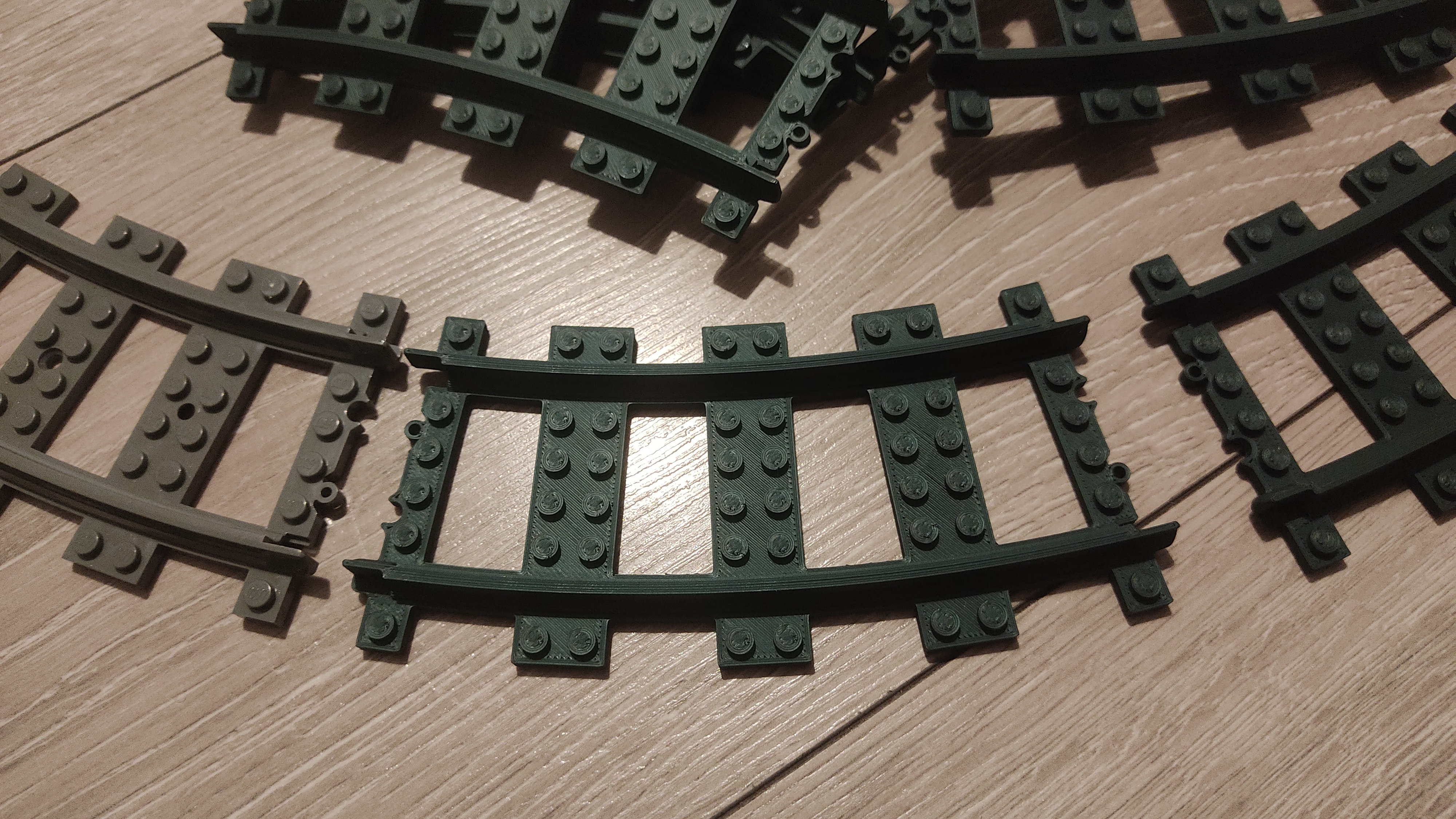 Lego train - Round track rail